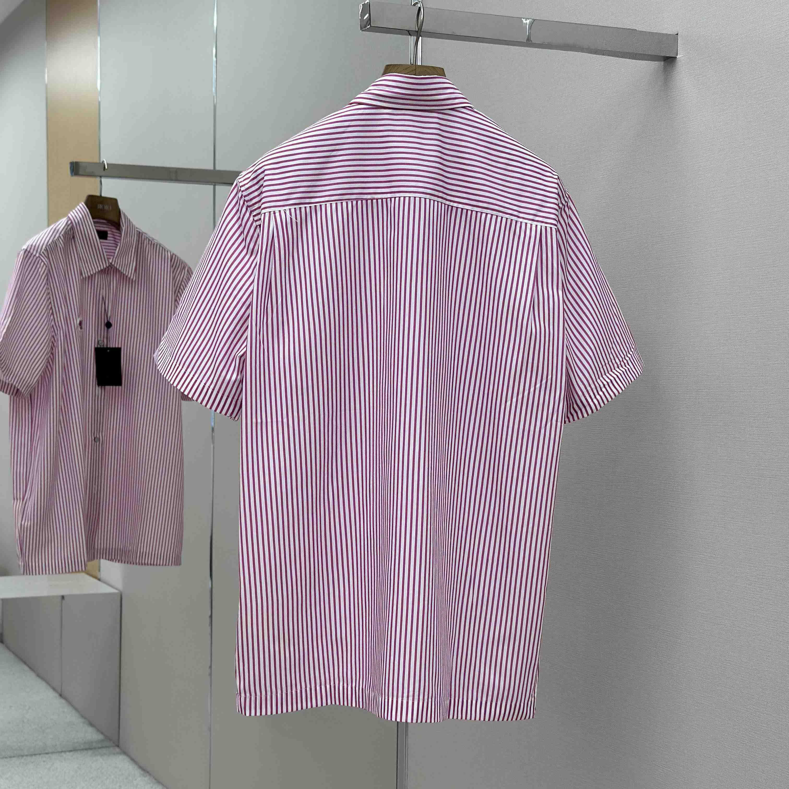 Louis Vuitton Monogram Striped Short-Sleeved Shirt   1AHVX7 - DopestKickz