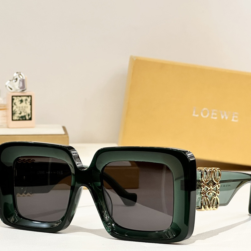 Loewe Beveled Square Maxi Anagram Sunglasses  LW40176U - DopestKickz