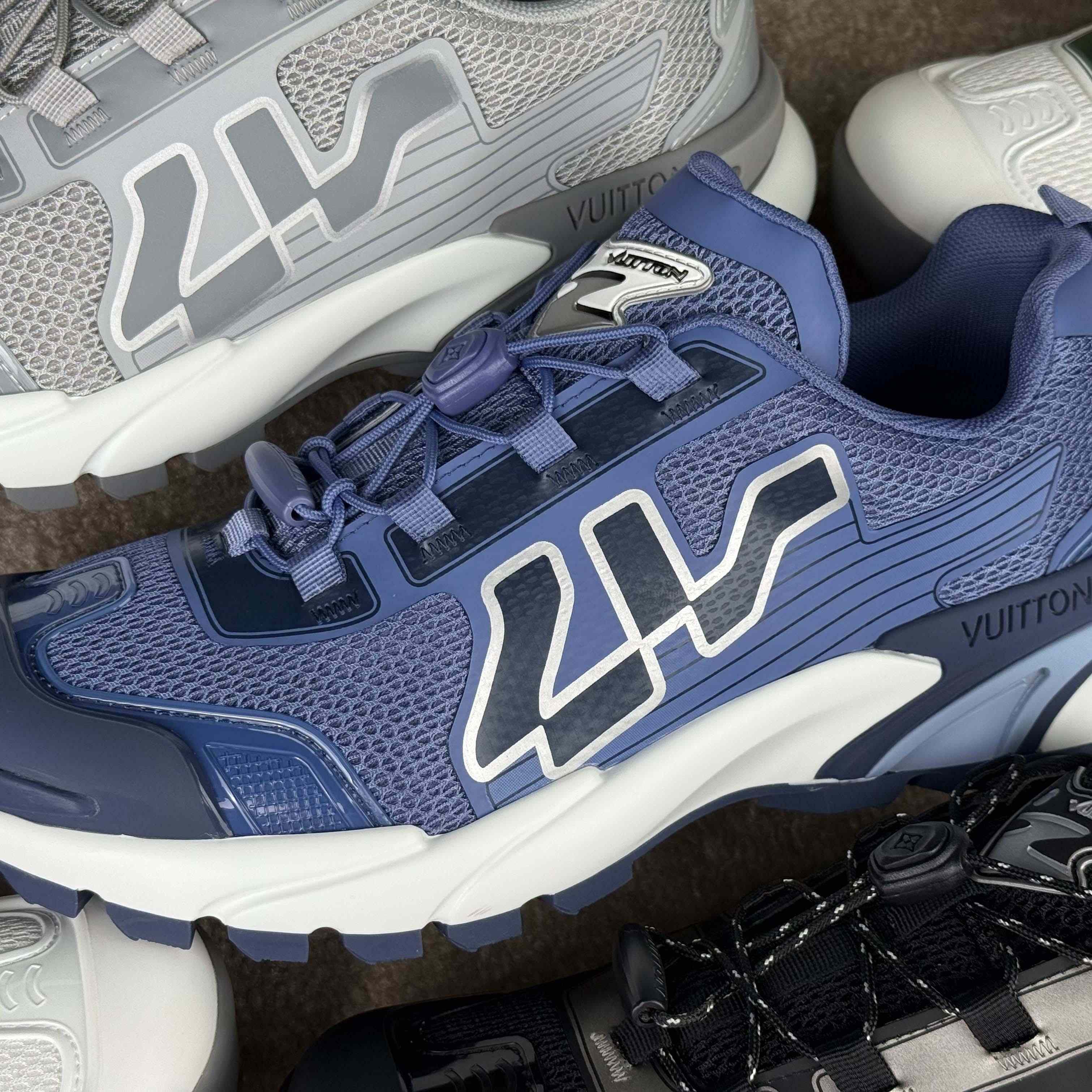 Louis Vuitton LV Runner Tatic Sneaker     1AHCPS - DopestKickz