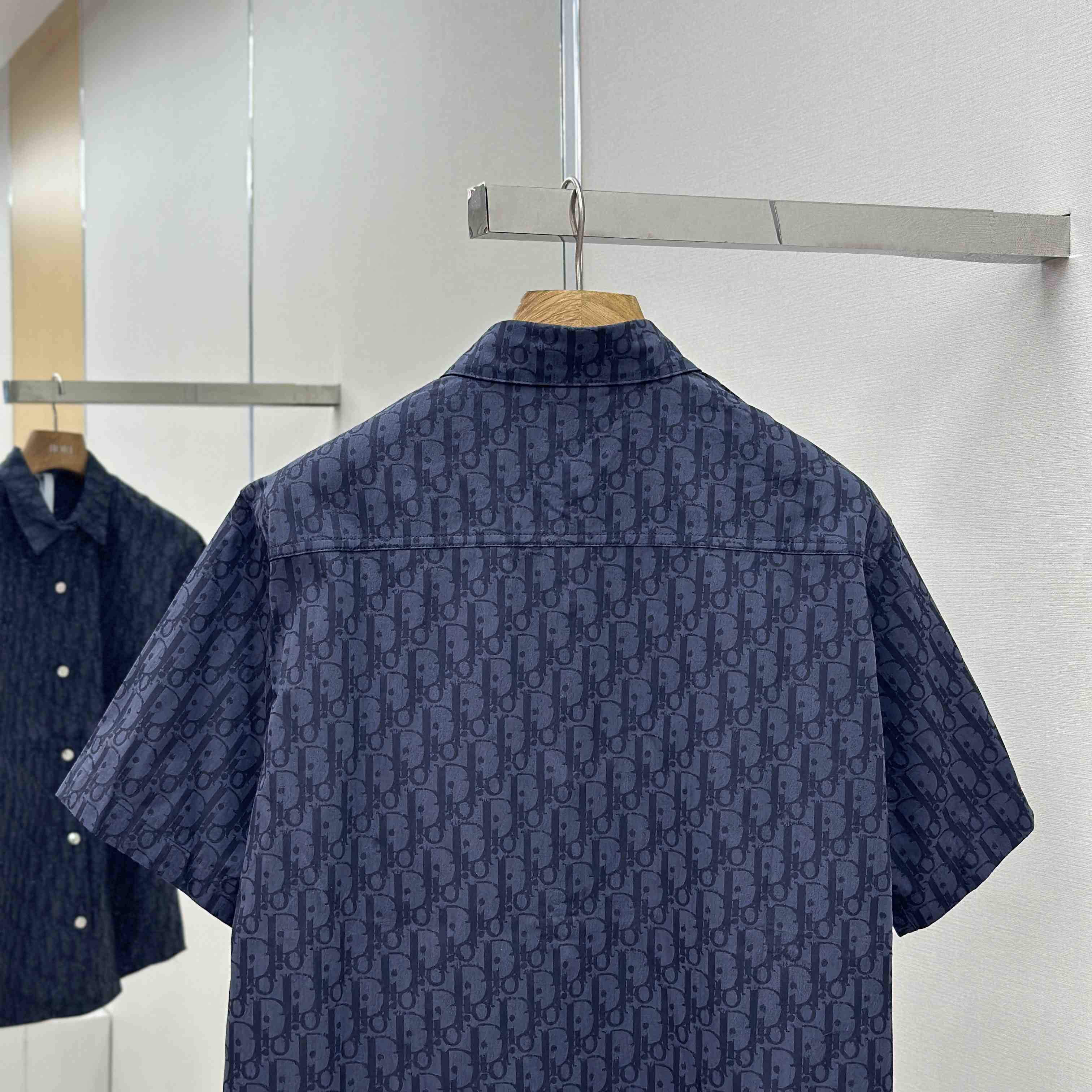 Dior Oblique Short-Sleeved Shirt - DopestKickz