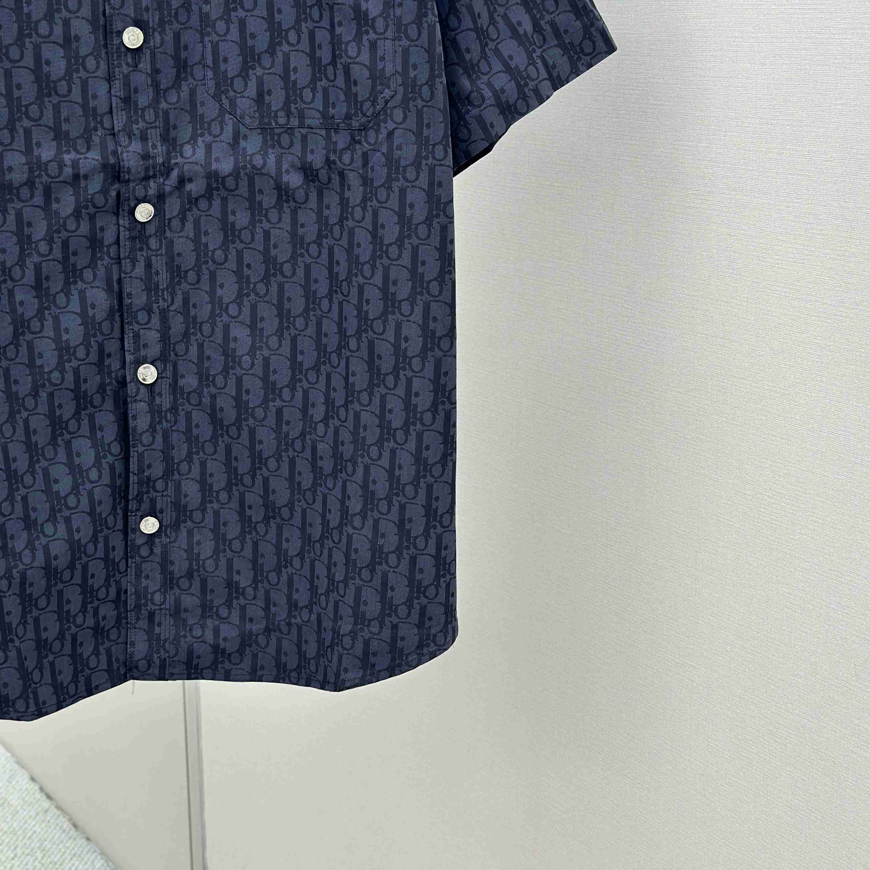 Dior Oblique Short-Sleeved Shirt - DopestKickz