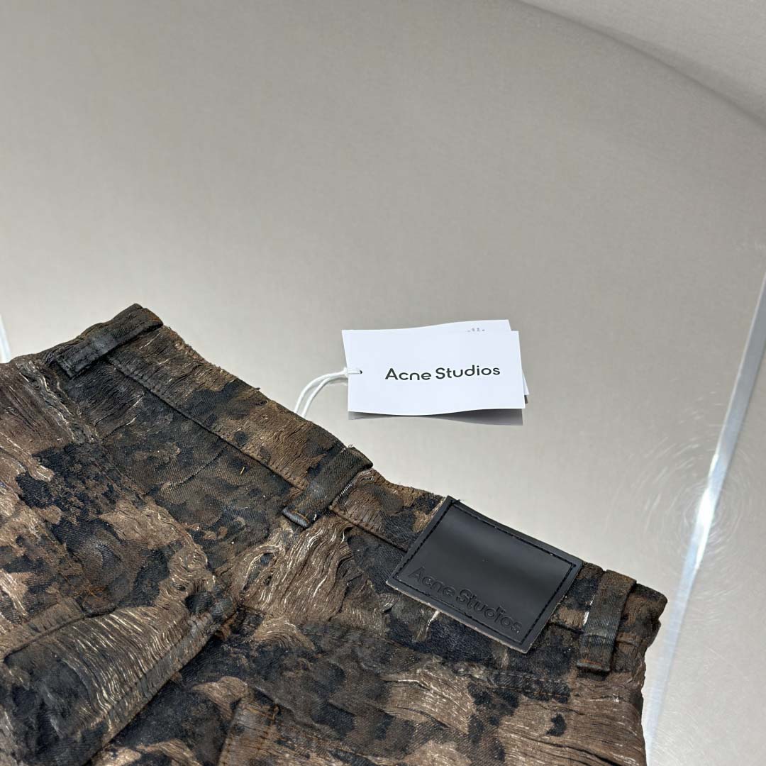 Acne Studios Loose Fit Jeans - 2023 - DopestKickz