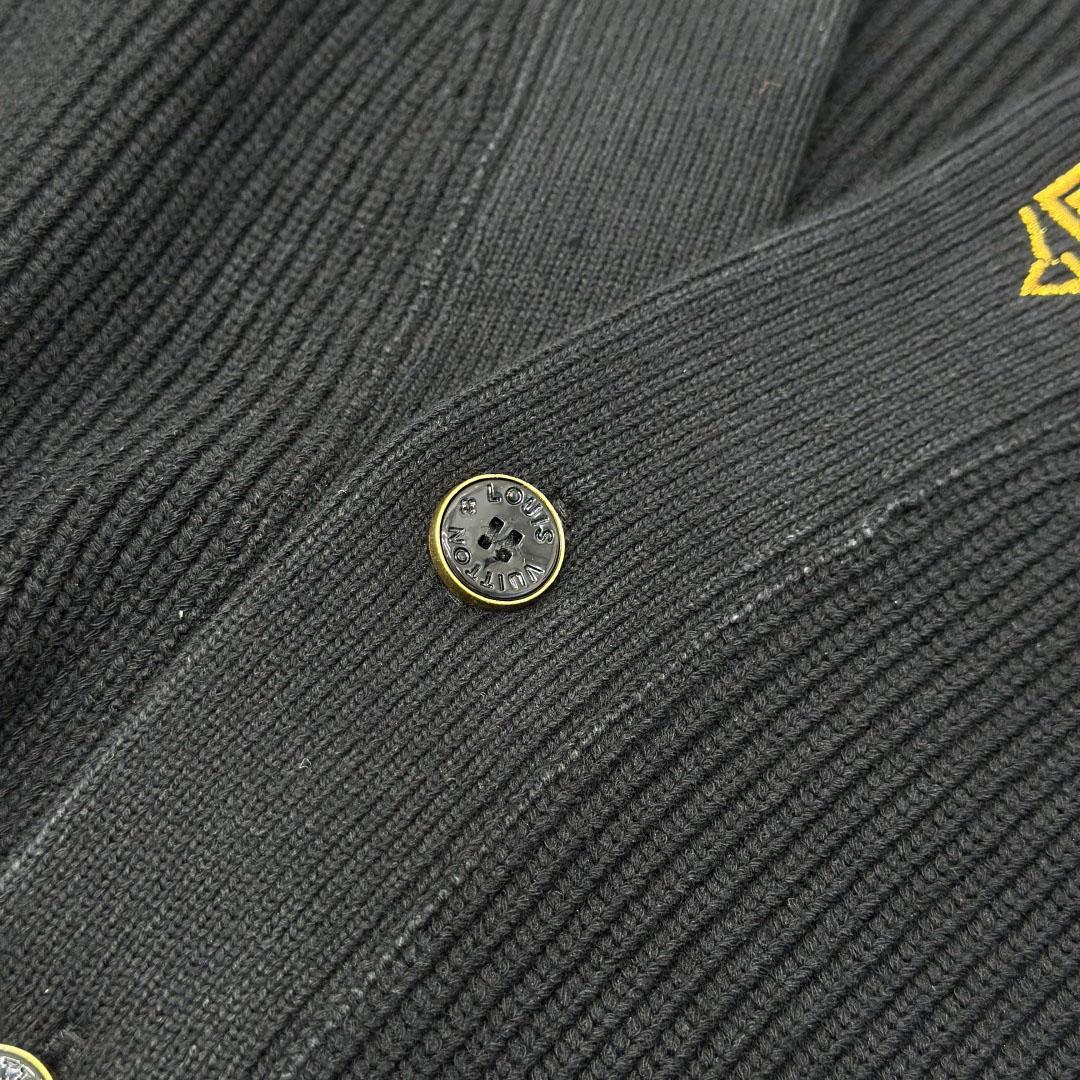 Louis Vuitton Embroidered Signature Cardigan   1AHVMY - DopestKickz