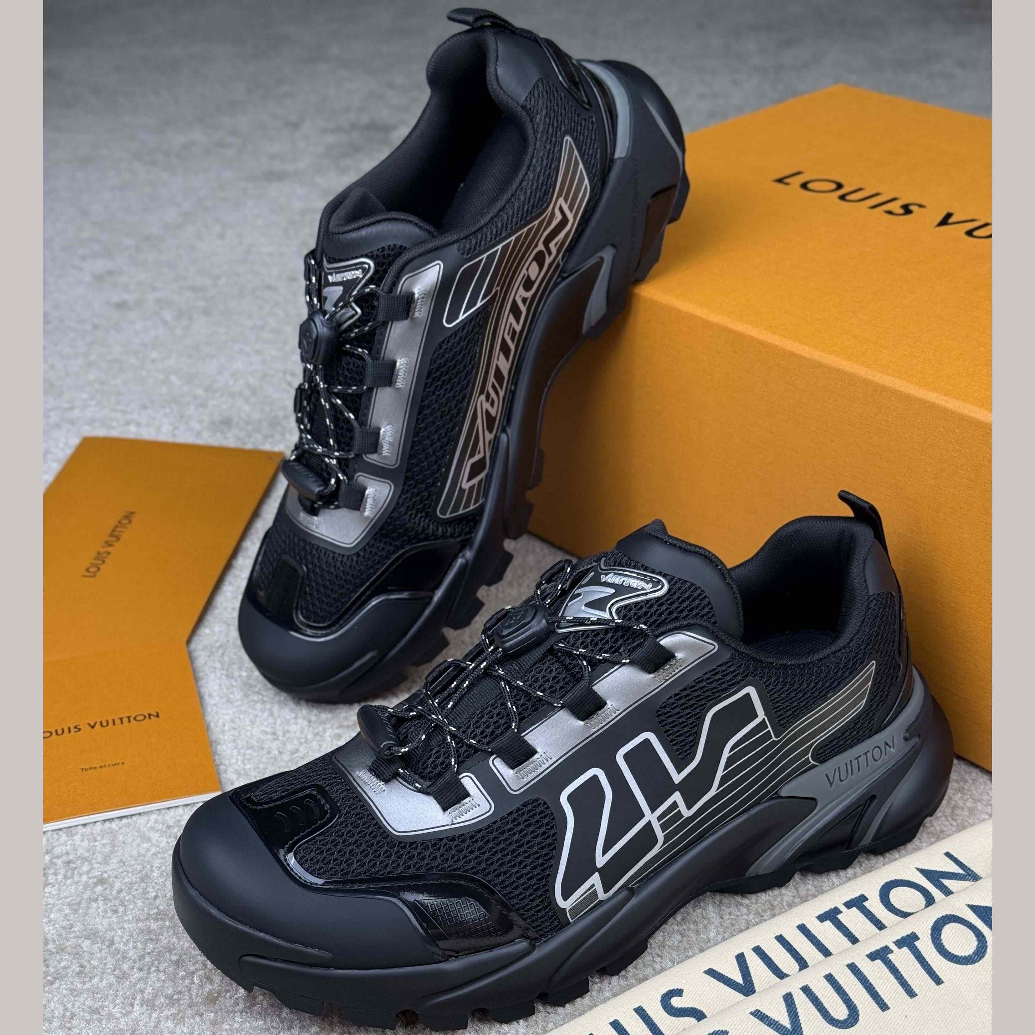 Louis Vuitton LV Runner Tatic Sneaker     1ADH08 - DopestKickz