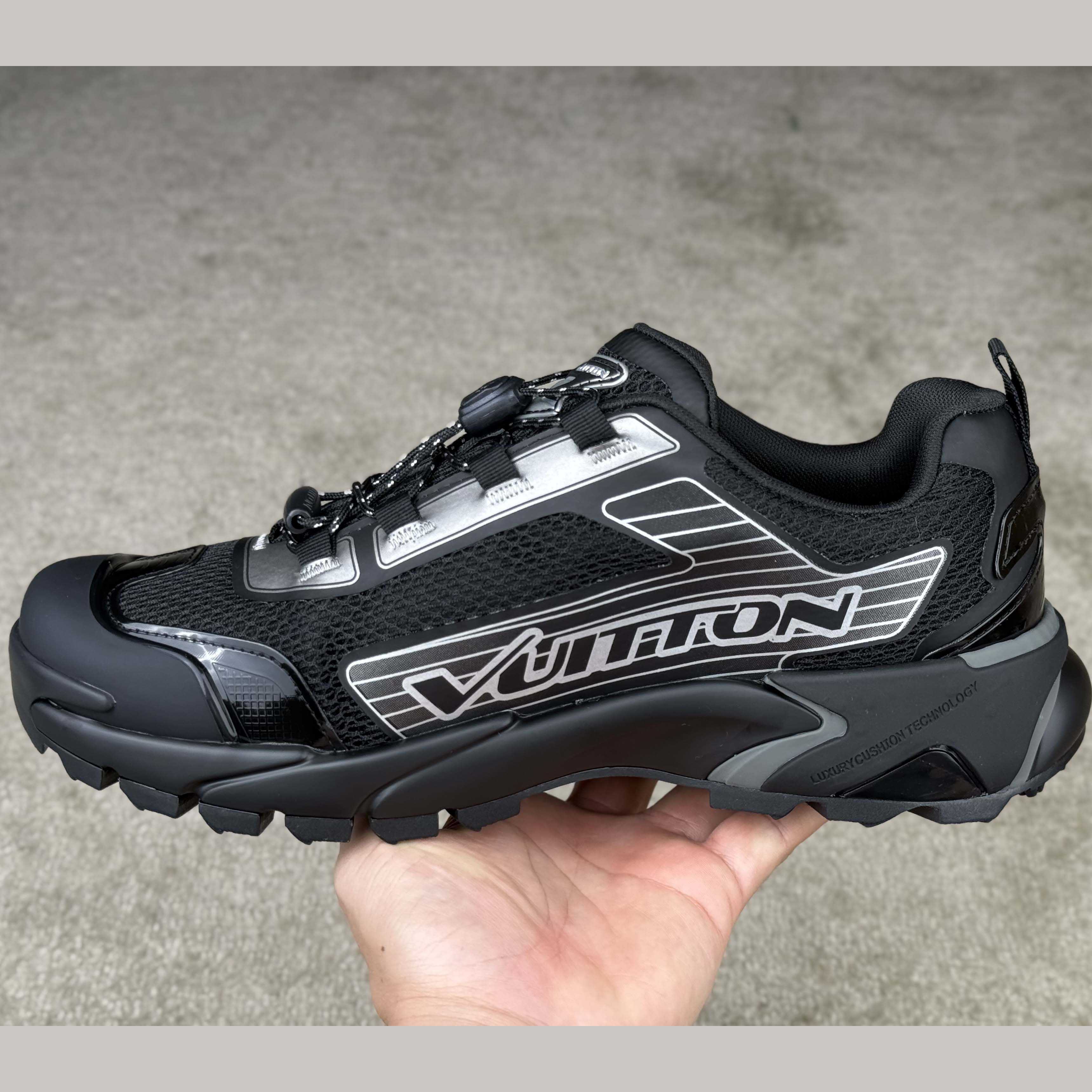 Louis Vuitton LV Runner Tatic Sneaker     1ADH08 - DopestKickz