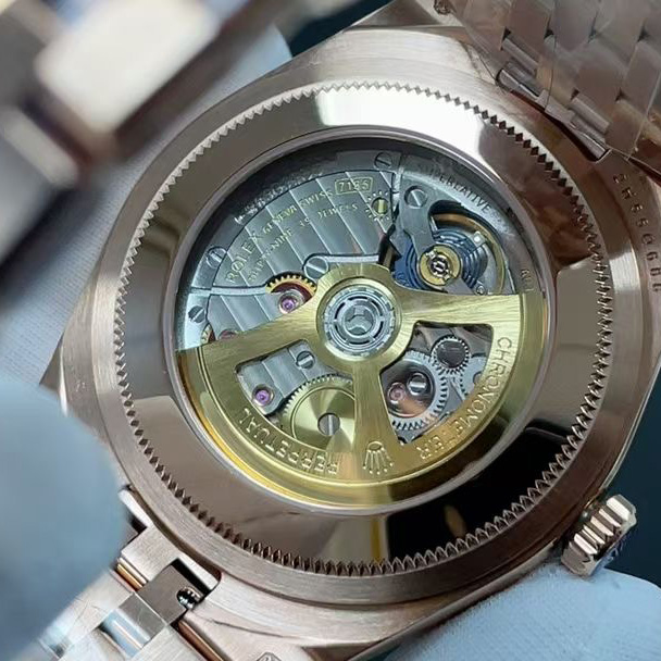 Rolex Land-Dweller 40 - DopestKickz