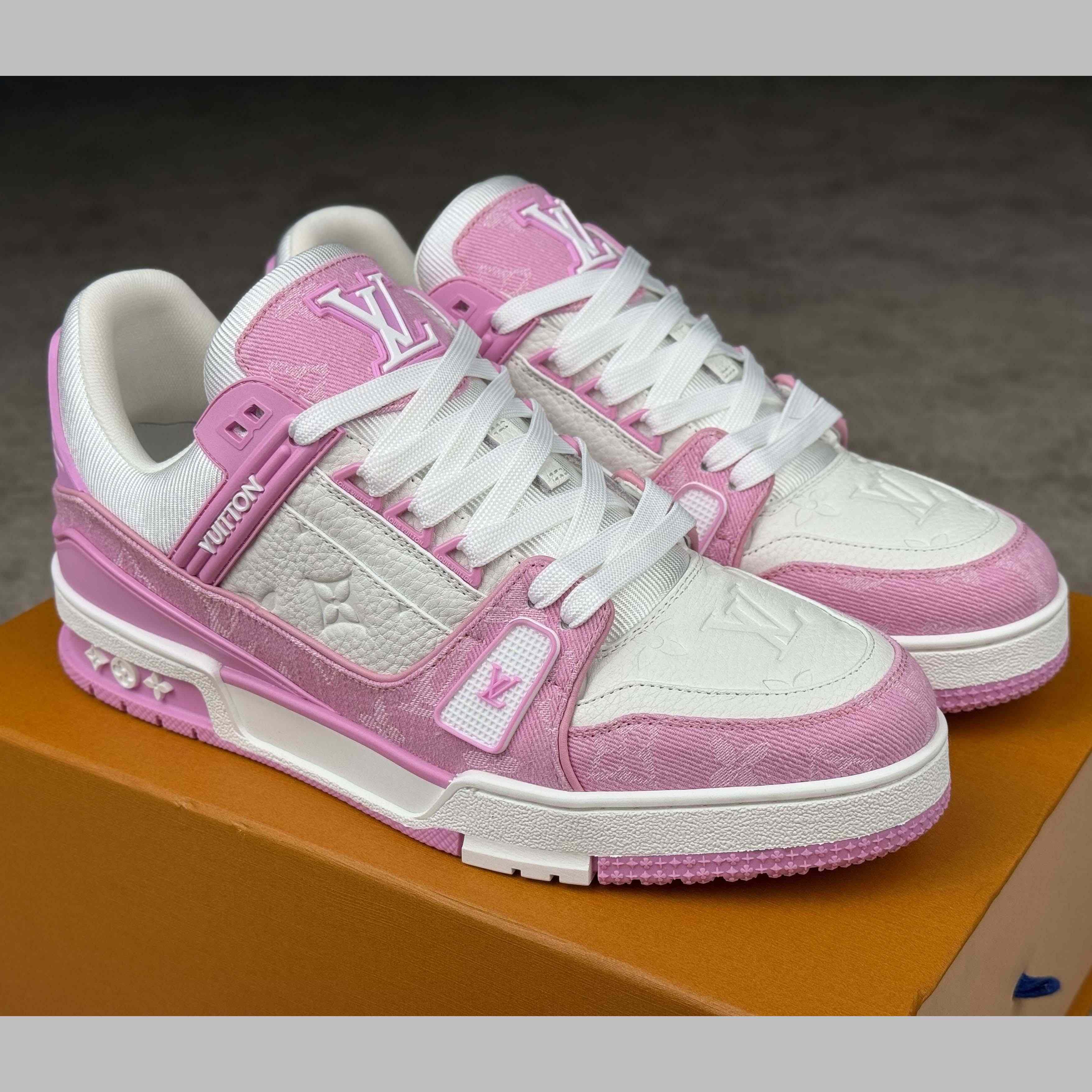 Louis Vuitton LV Trainer Sneaker   1AIKNK - DopestKickz