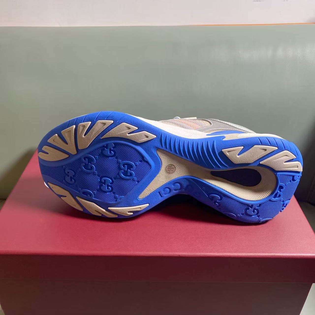 Gucci Men's Gucci 2.0 Sneaker - DopestKickz