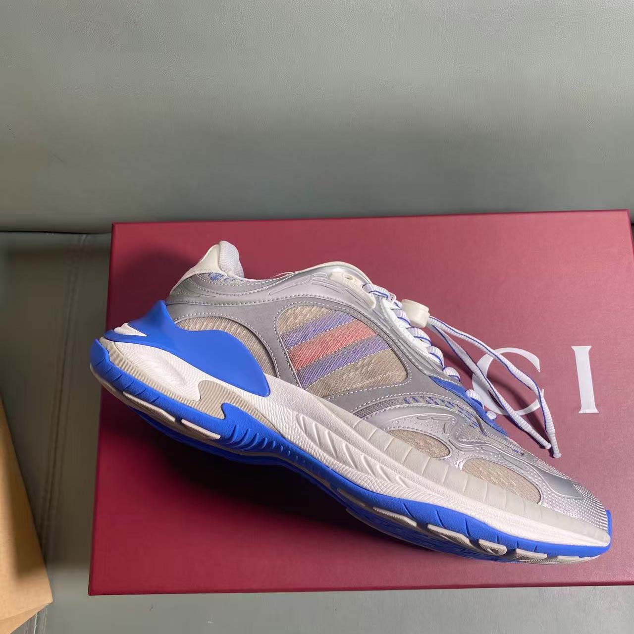 Gucci Men's Gucci 2.0 Sneaker - DopestKickz