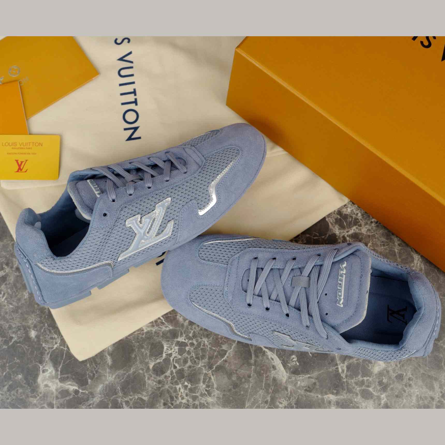 Louis Vuitton LV Rally Sneaker   1AHU29 - DopestKickz