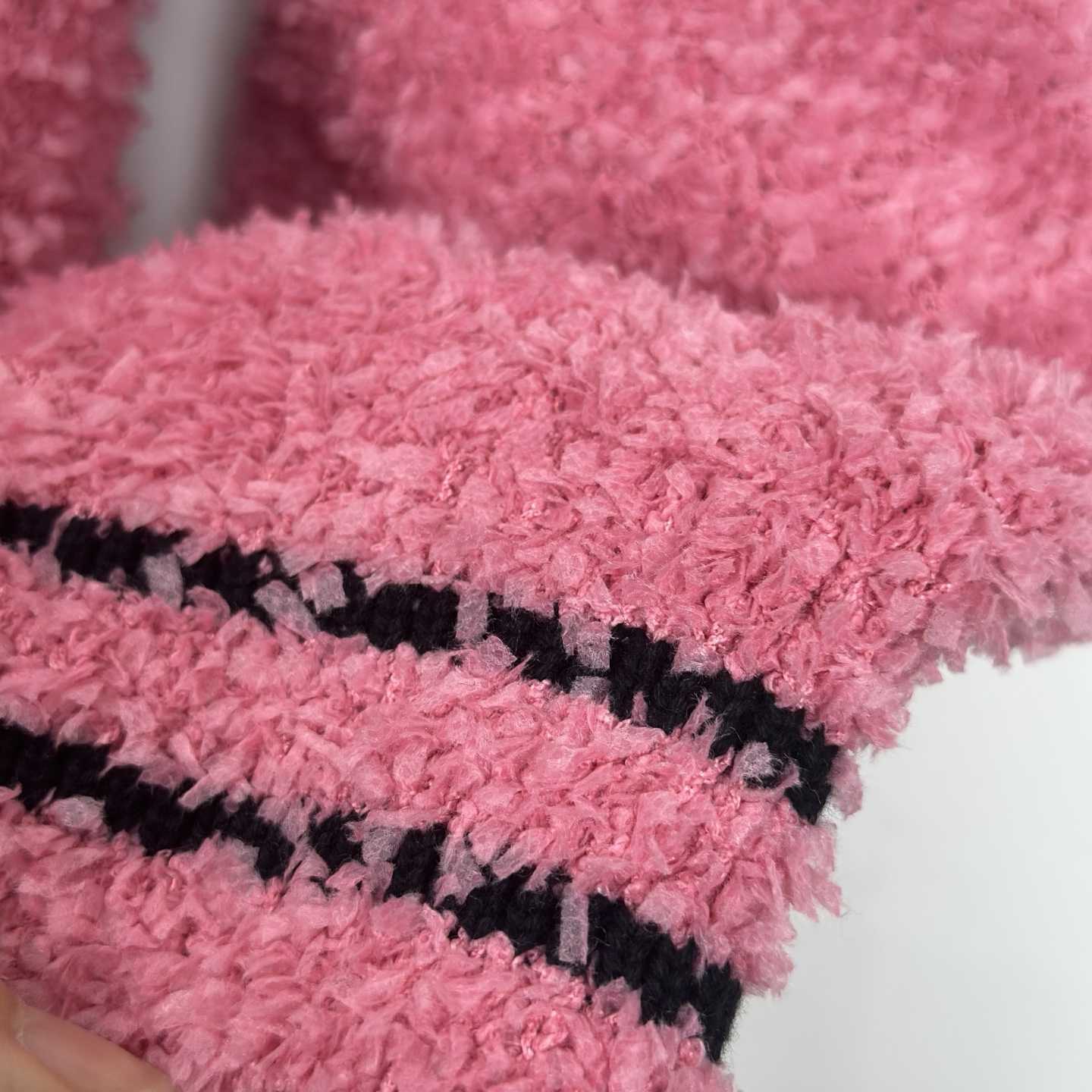 Supreme Textured Arc Sweater - DopestKickz