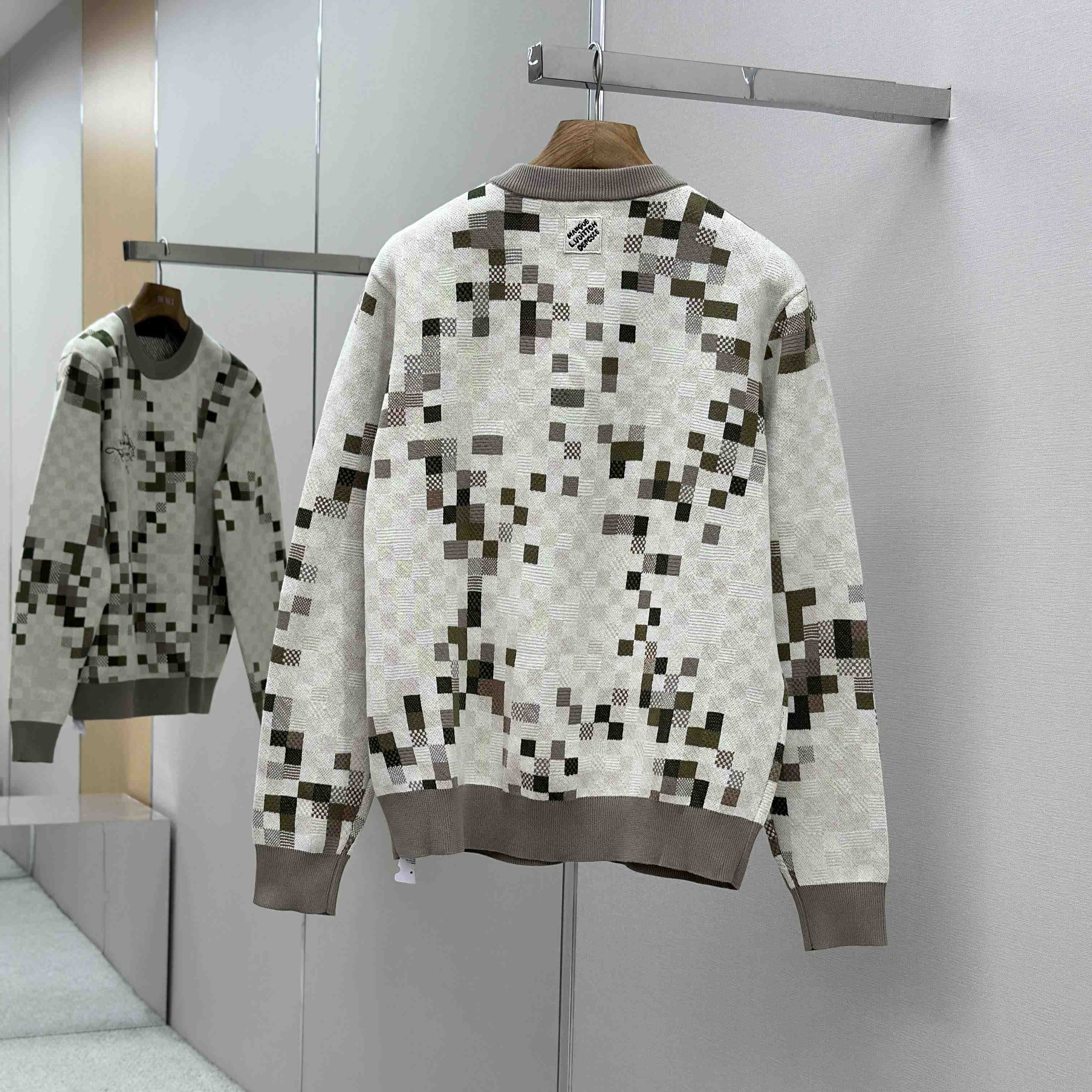 Louis Vuitton Graphic Crewneck   - DopestKickz