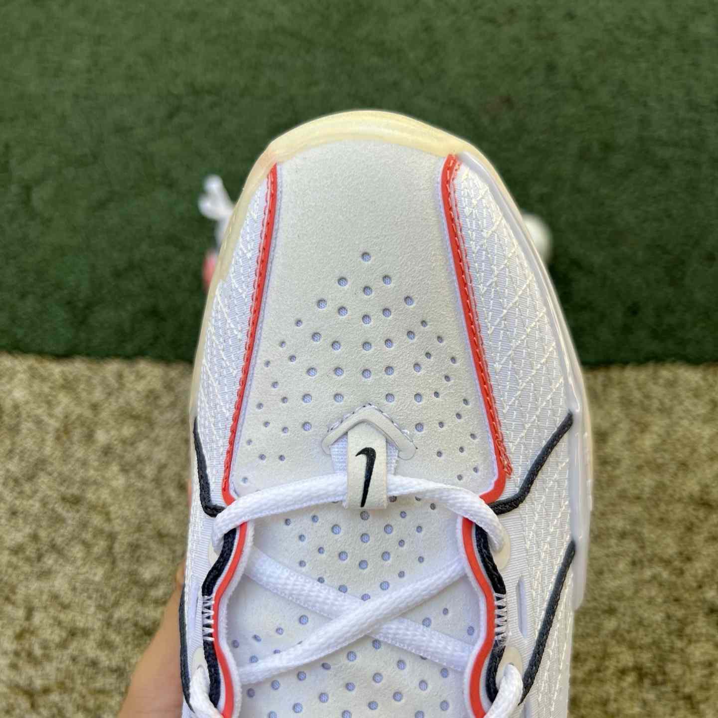 Nike Air ZoomX G.T. Cut 3   IB8870-191 - DopestKickz