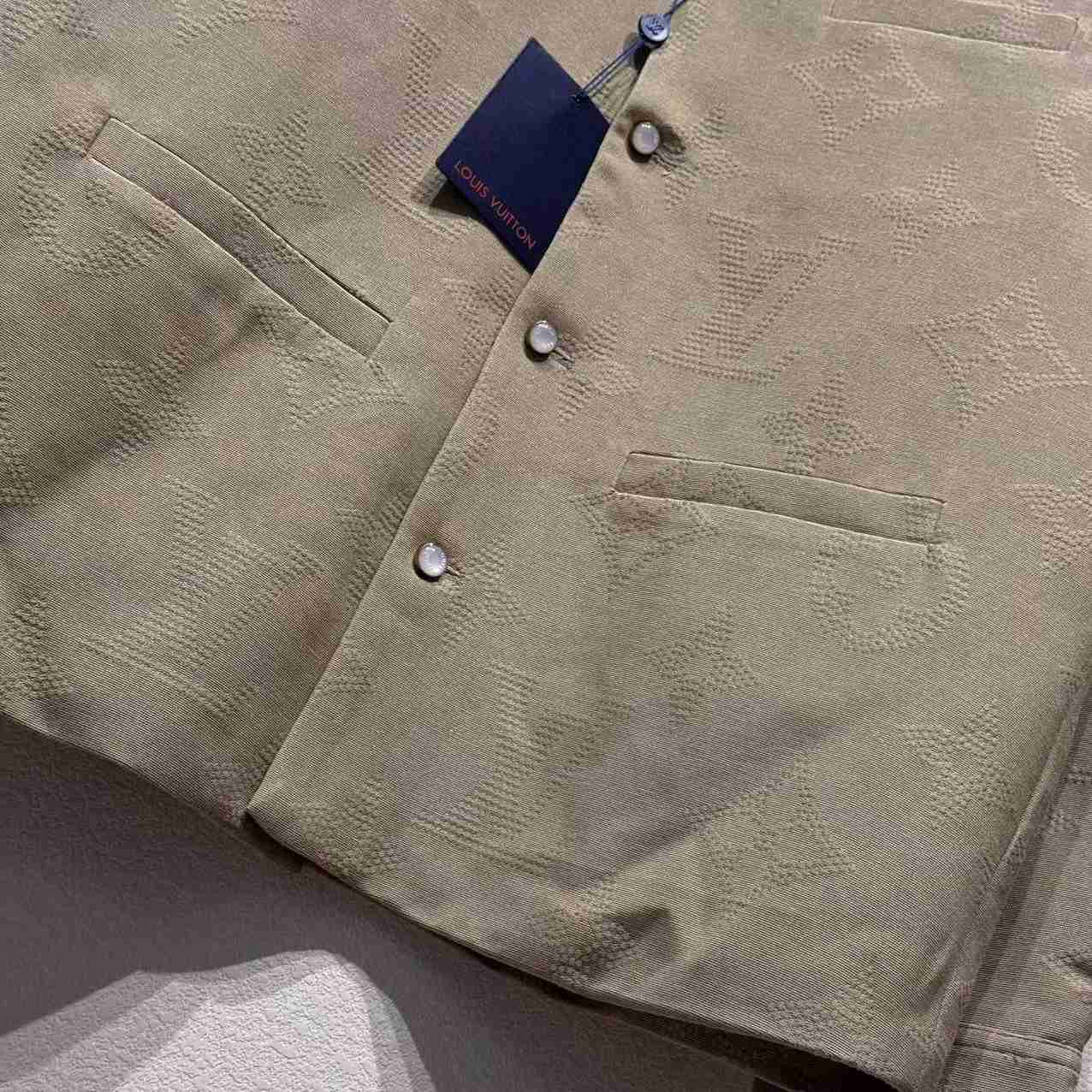 Louis Vuitton Monogram Embroidered Chic Overshirt   1AHBI3 - DopestKickz