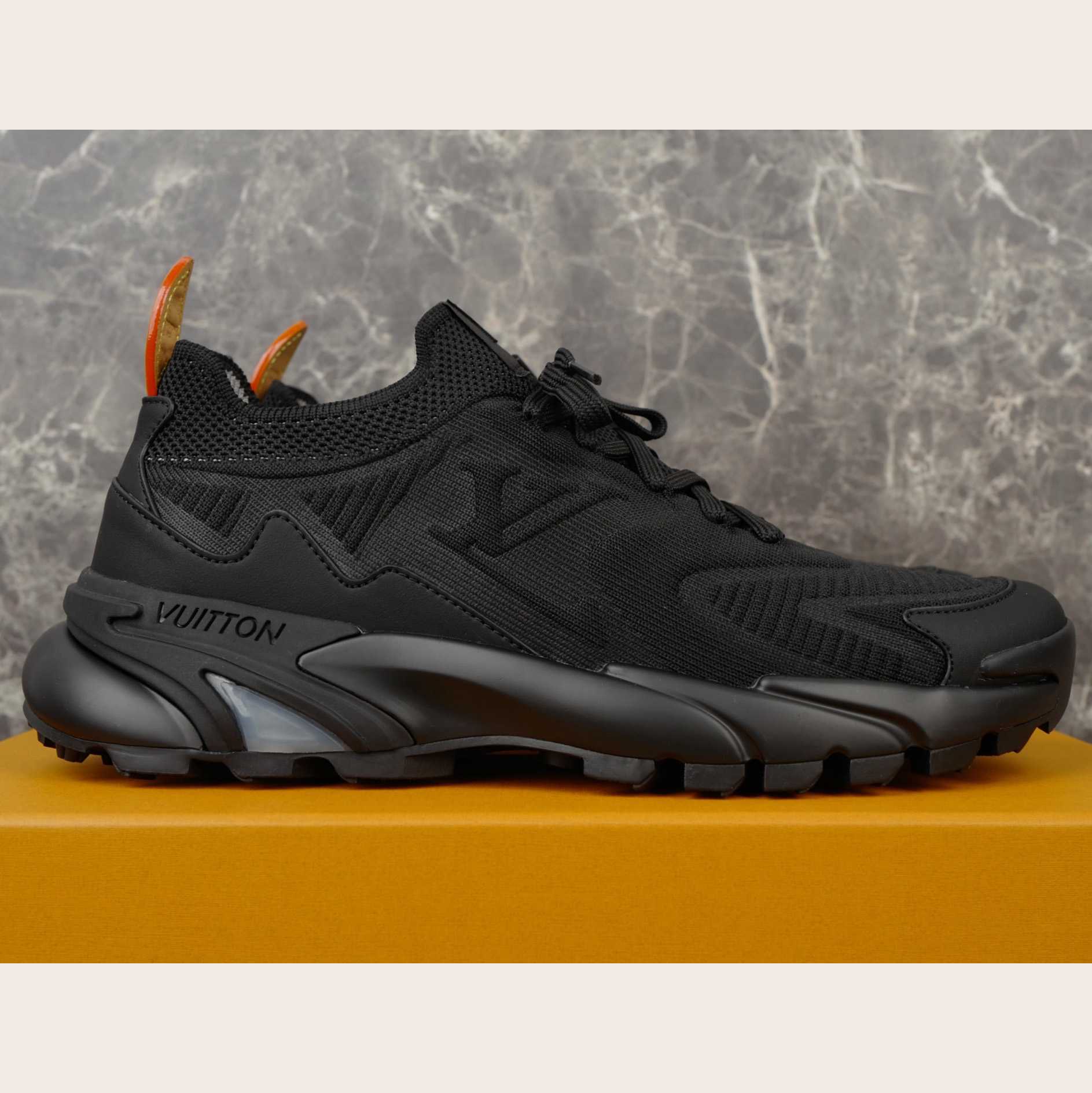 Louis Vuitton LV Runner Tatic Sneaker   1AILJ2 - DopestKickz