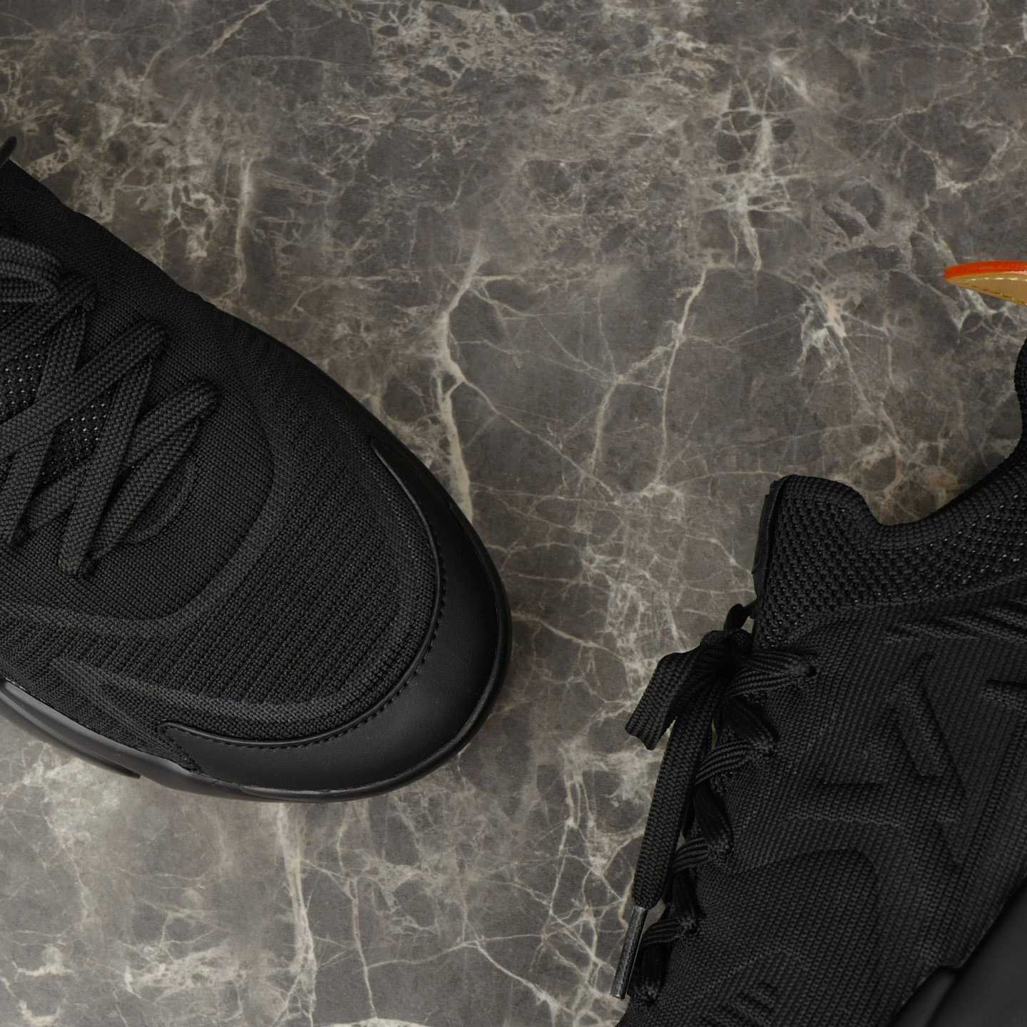 Louis Vuitton LV Runner Tatic Sneaker   1AILJ2 - DopestKickz