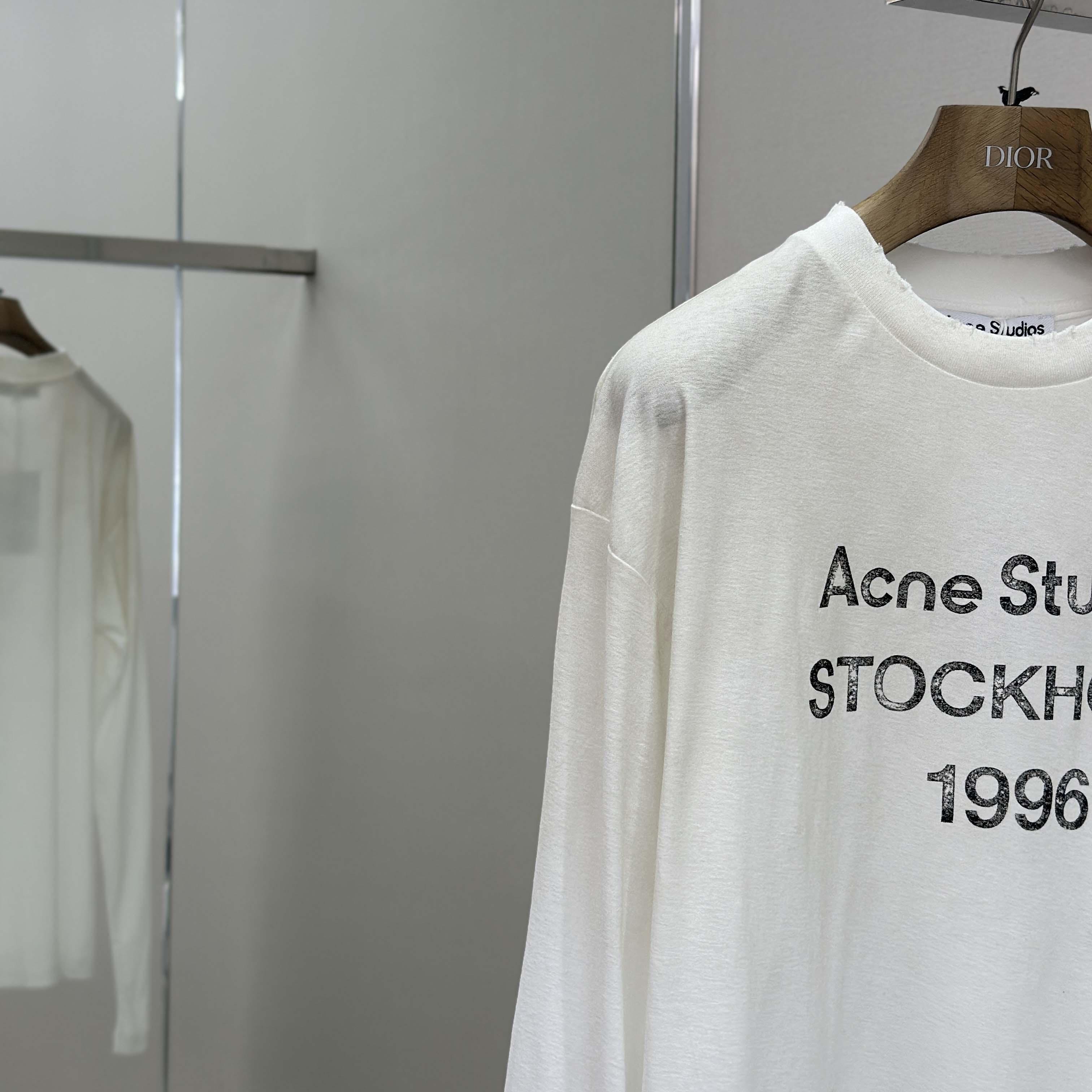 Acne Studios Logo T-shirt - Relaxed Fit - DopestKickz