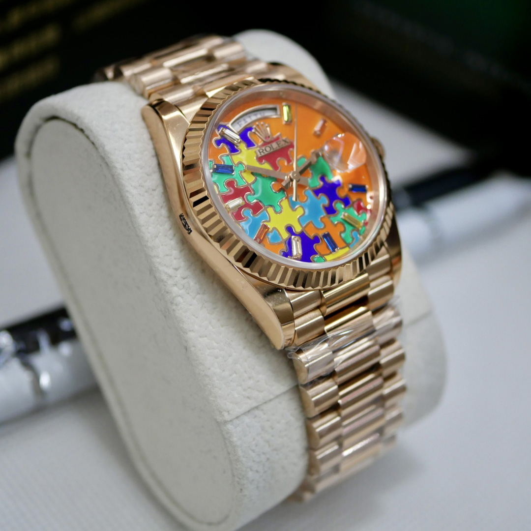 Rolex Oyster Perpetual Day-Date, 36mm, rose gold  128235 - DopestKickz