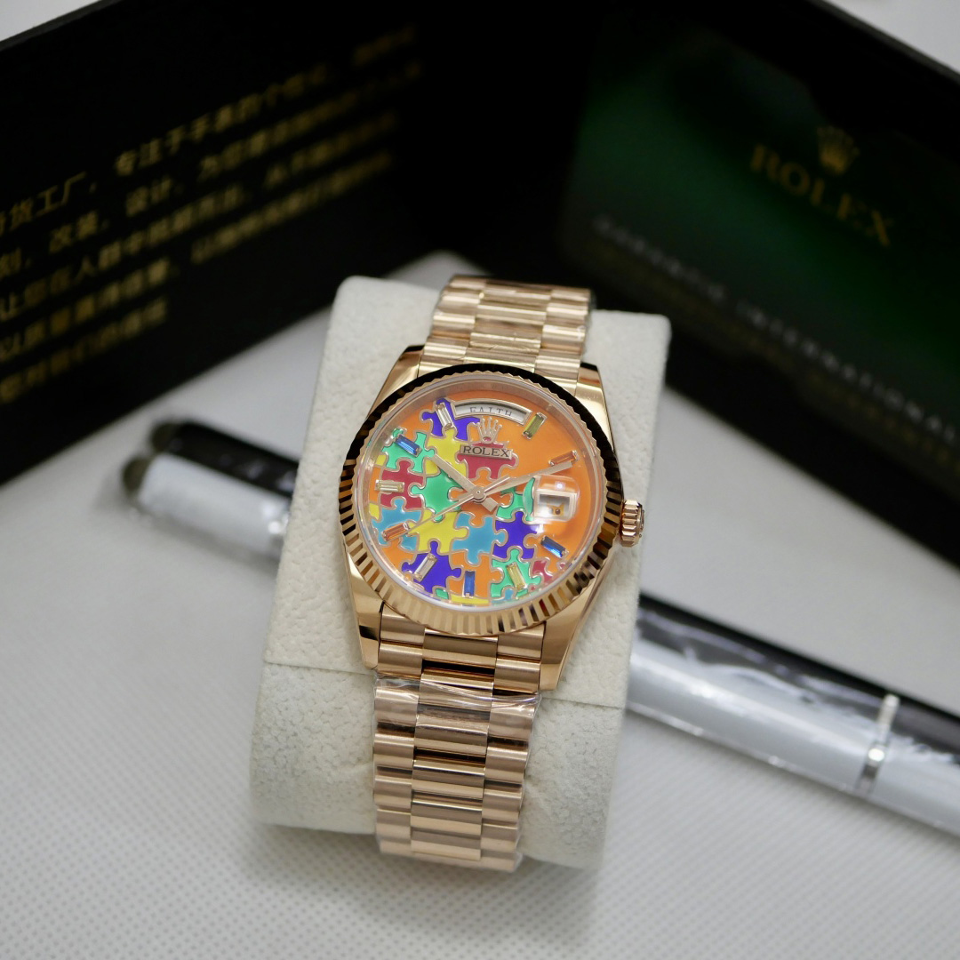 Rolex Oyster Perpetual Day-Date, 36mm, rose gold  128235 - DopestKickz