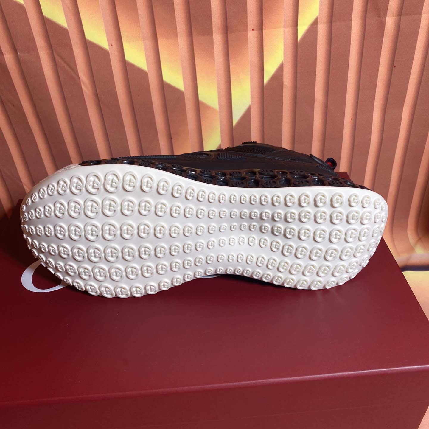 Gucci Men's Gucci Cub3d Sneaker - DopestKickz