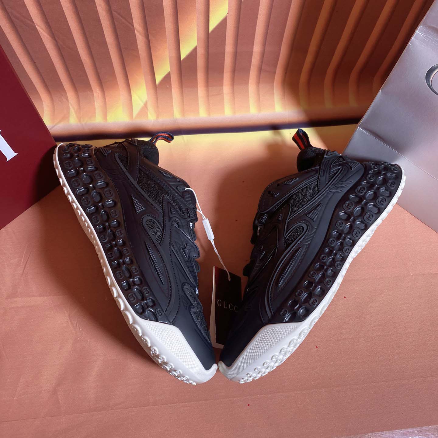 Gucci Men's Gucci Cub3d Sneaker - DopestKickz