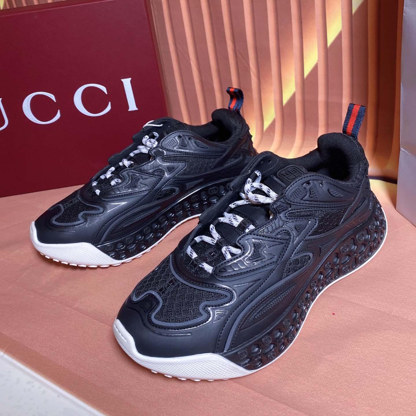 Gucci Men's Gucci Cub3d Sneaker - DopestKickz