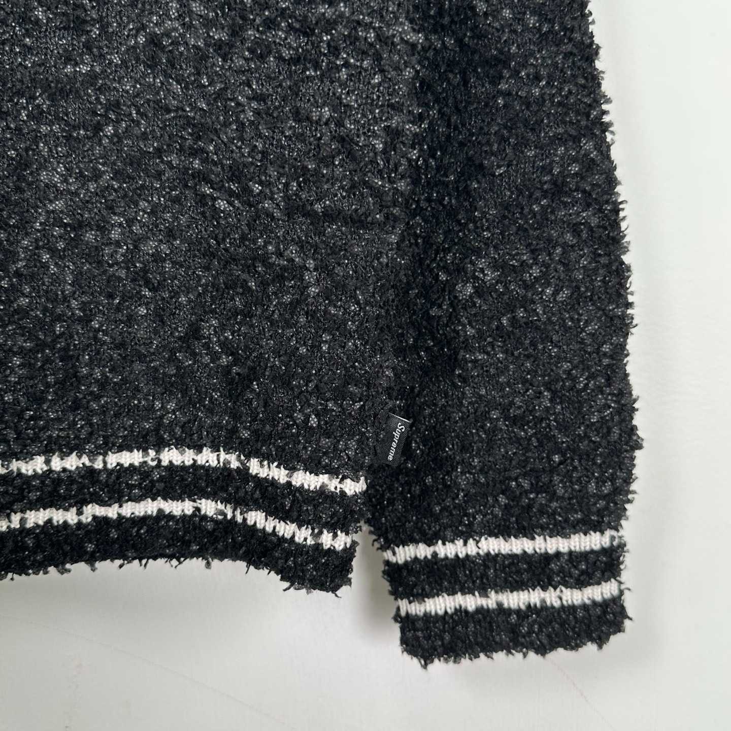 Supreme Textured Arc Sweater - DopestKickz