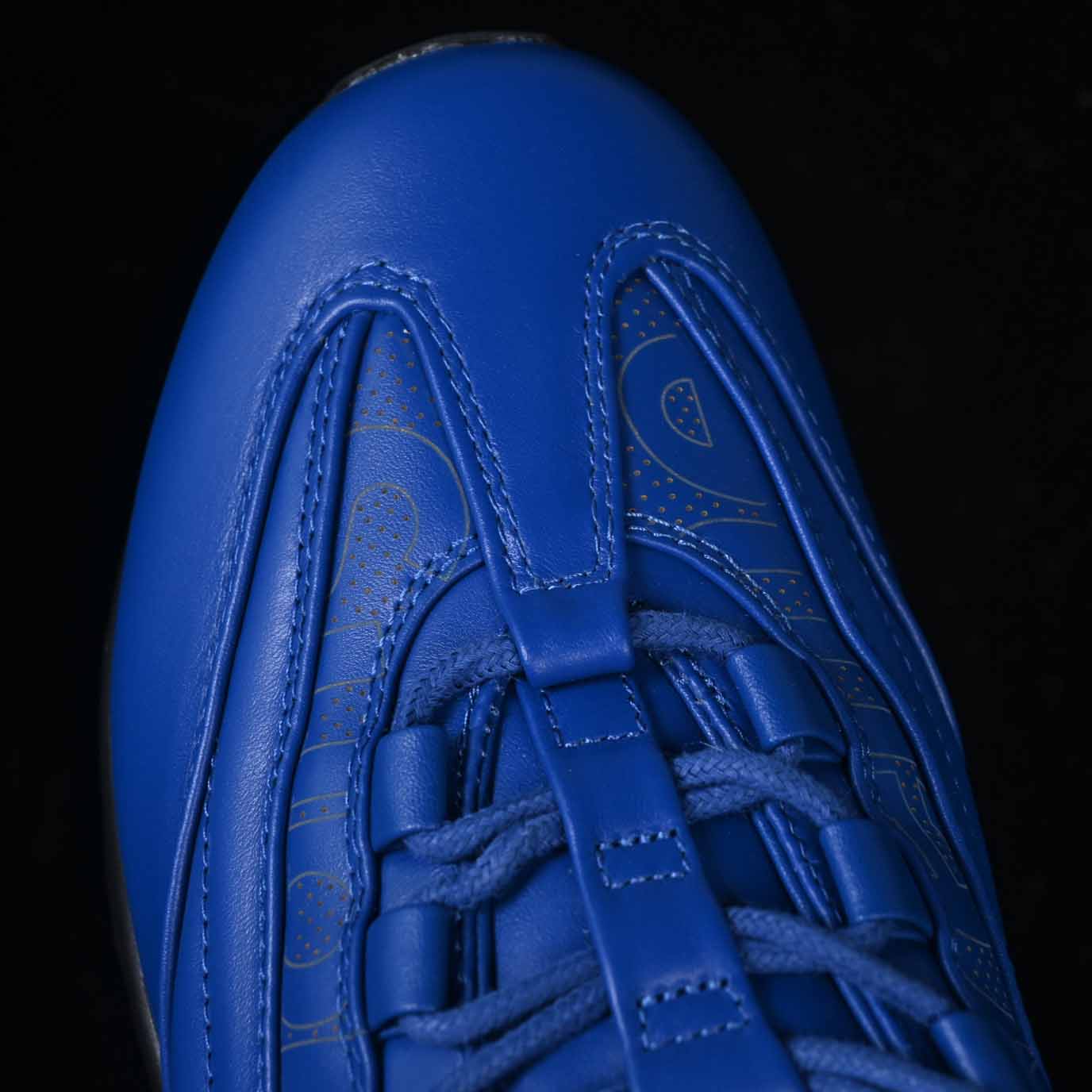 Supreme x Nike Air Max 95 Lux    CI0999-400 - DopestKickz