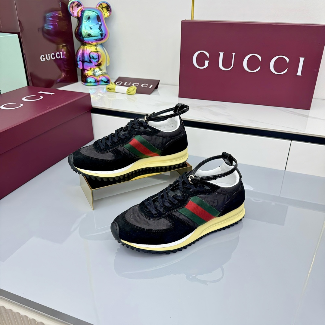 Gucci Women's Gucci Re-Motion Sneaker - DopestKickz