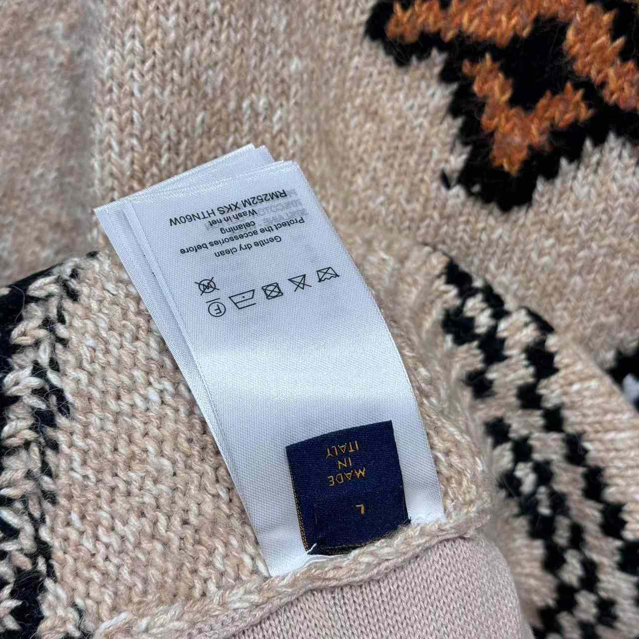 Louis Vuitton Zippered Knitted Blouson   1AIM56 - DopestKickz