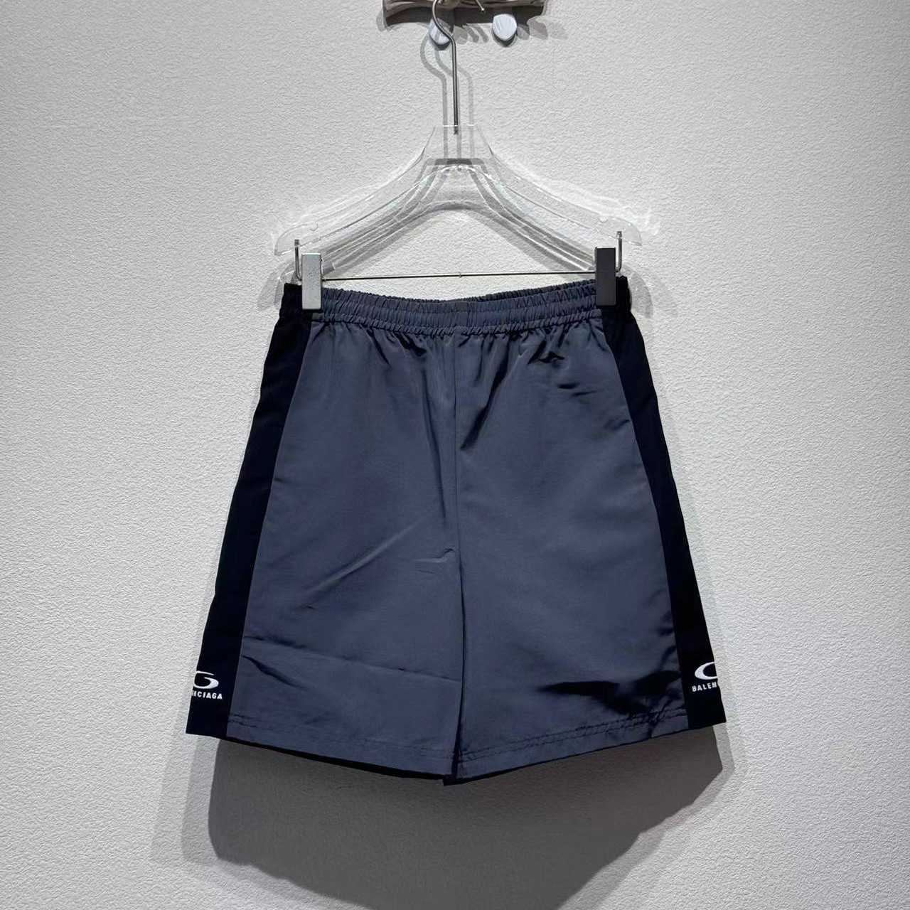 Balenciaga Loop Sports Icon Basketball Swim Shorts In Anthracite And Black - DopestKickz