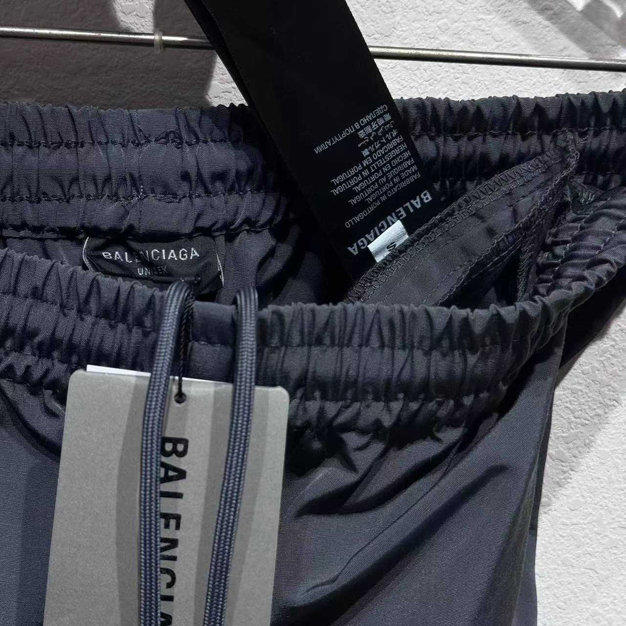 Balenciaga Loop Sports Icon Basketball Swim Shorts In Anthracite And Black - DopestKickz