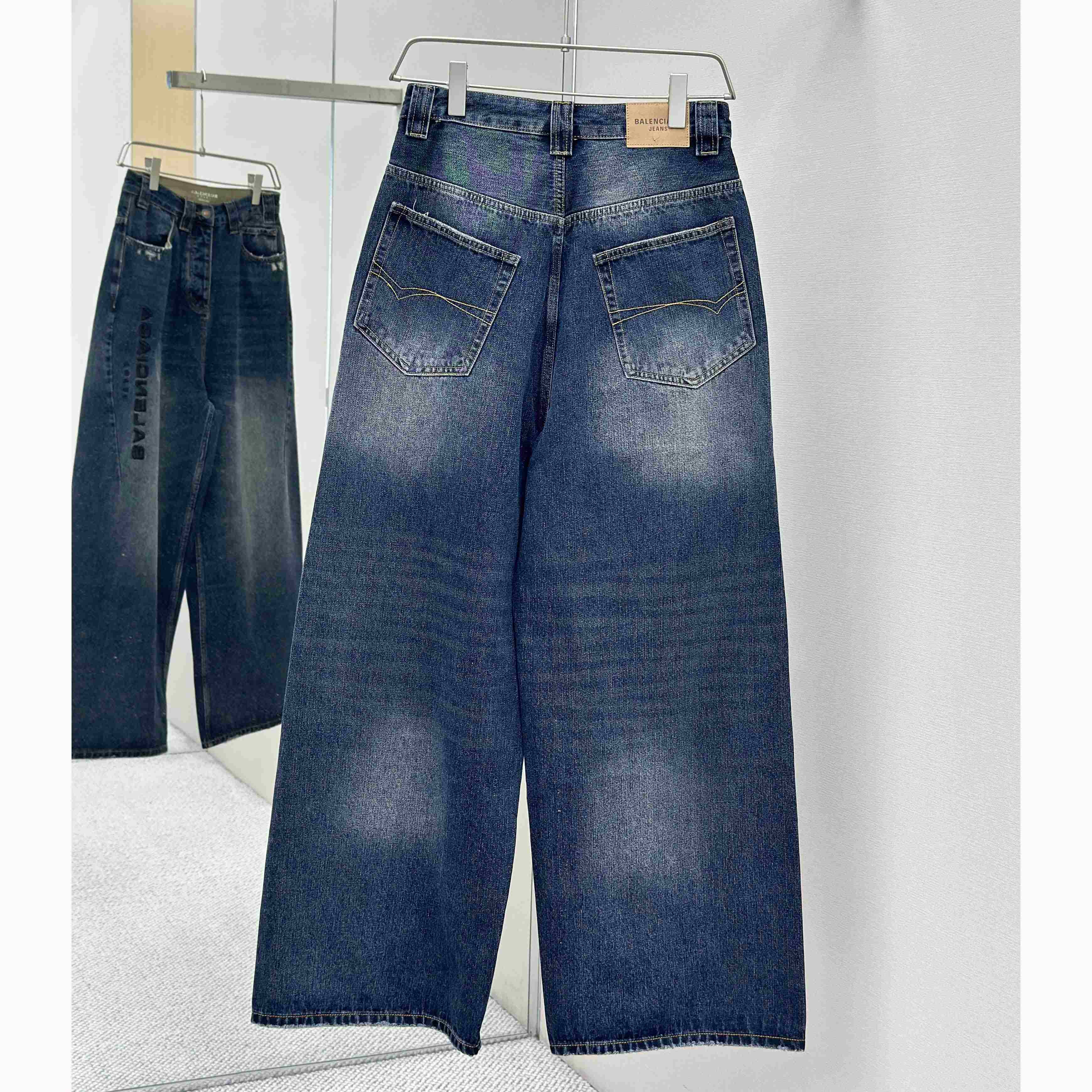 Balenciaga Baggy Jeans - DopestKickz