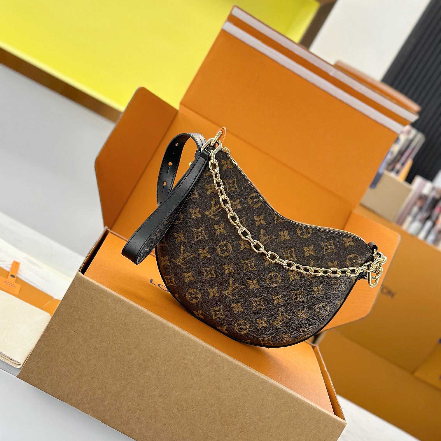 Louis Vuitton Cookie BB   M15056 - DopestKickz
