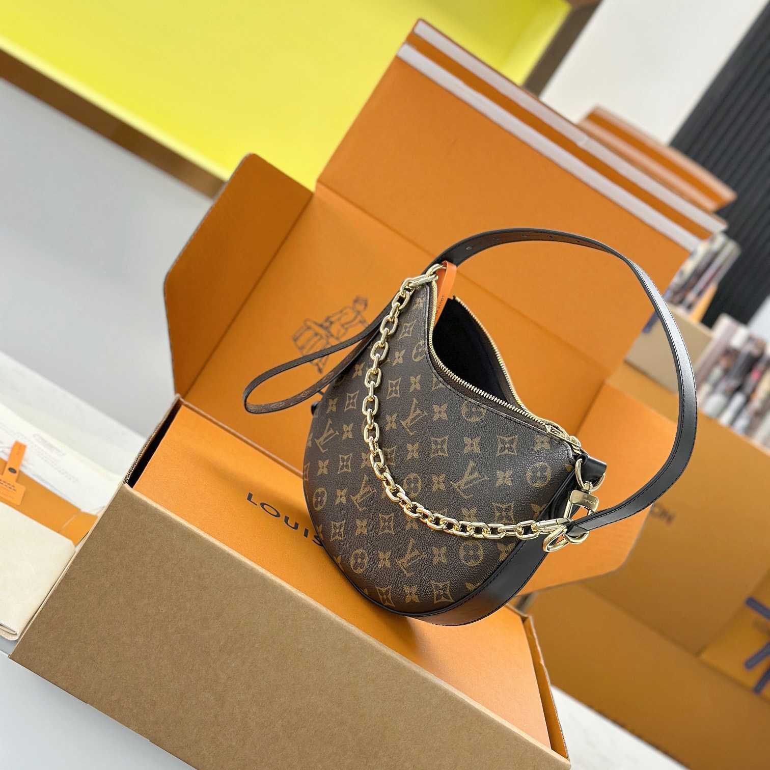 Louis Vuitton Cookie BB   M15056 - DopestKickz