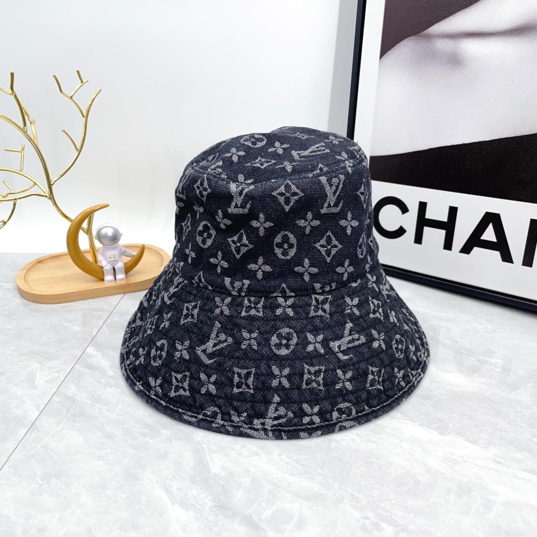 Louis Vuitton Monogram Hat - DopestKickz