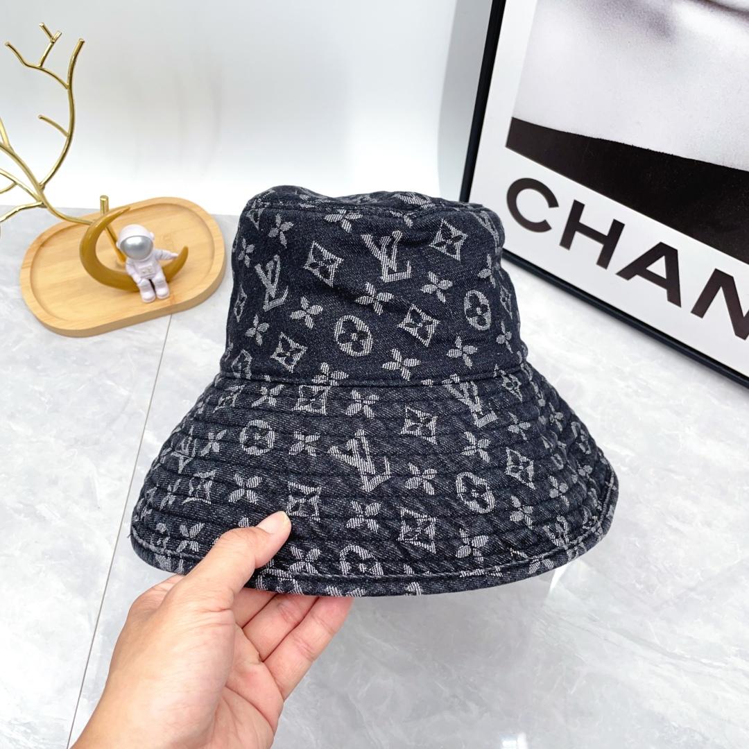 Louis Vuitton Monogram Hat - DopestKickz