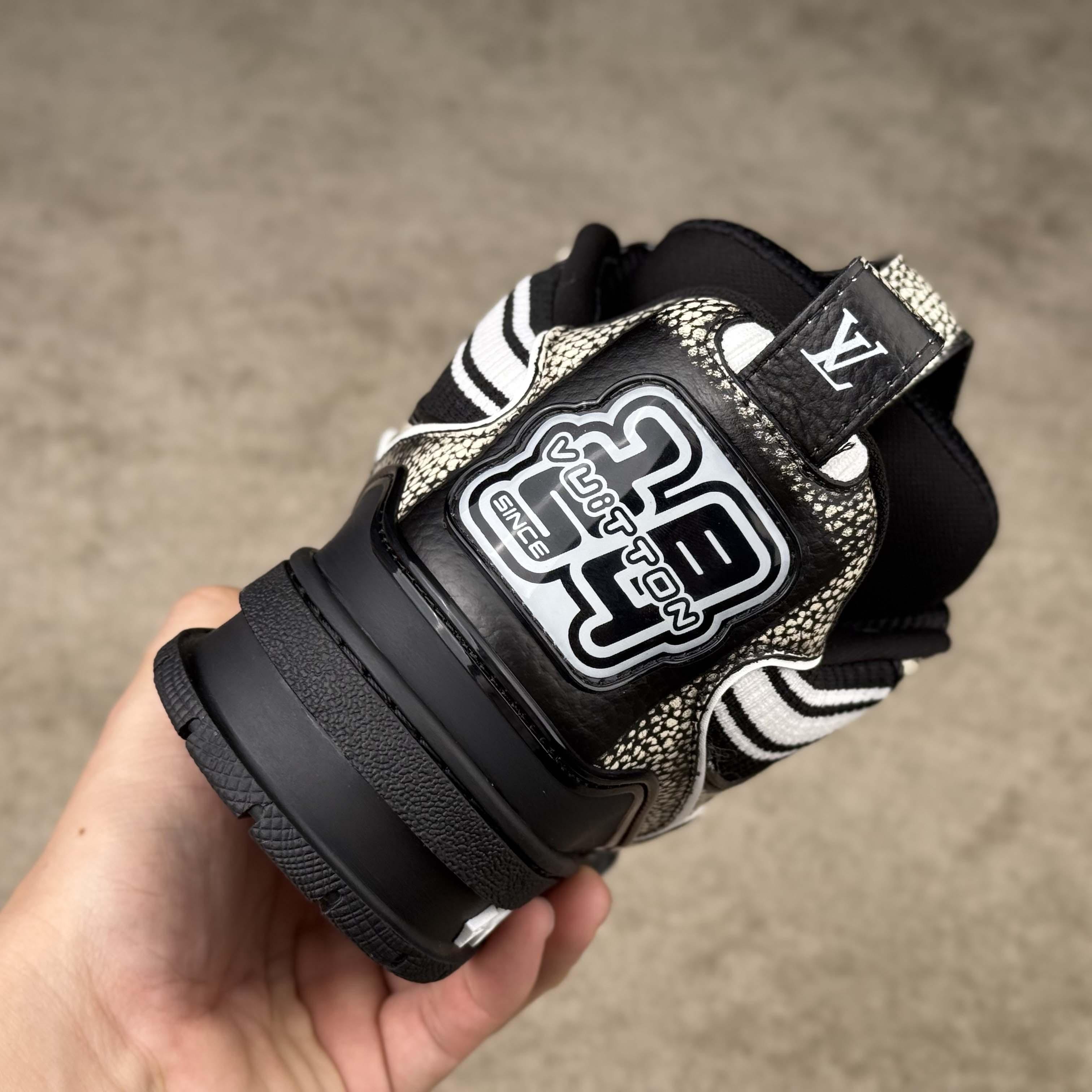 Louis Vuitton LV Skate Sneaker   1AHSX7 - DopestKickz