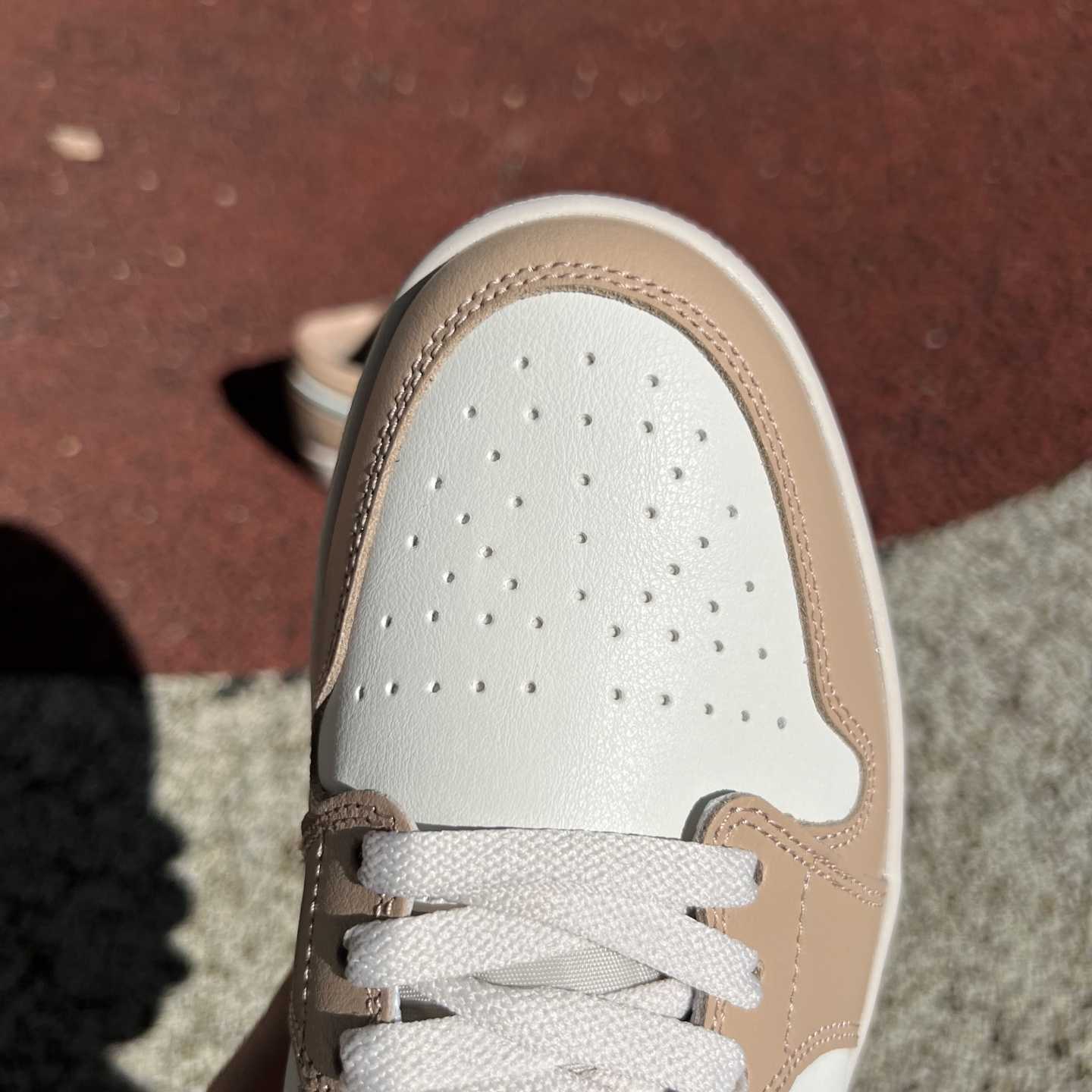 Jordan Air Jordan 1 Low    DC0774-130 - DopestKickz