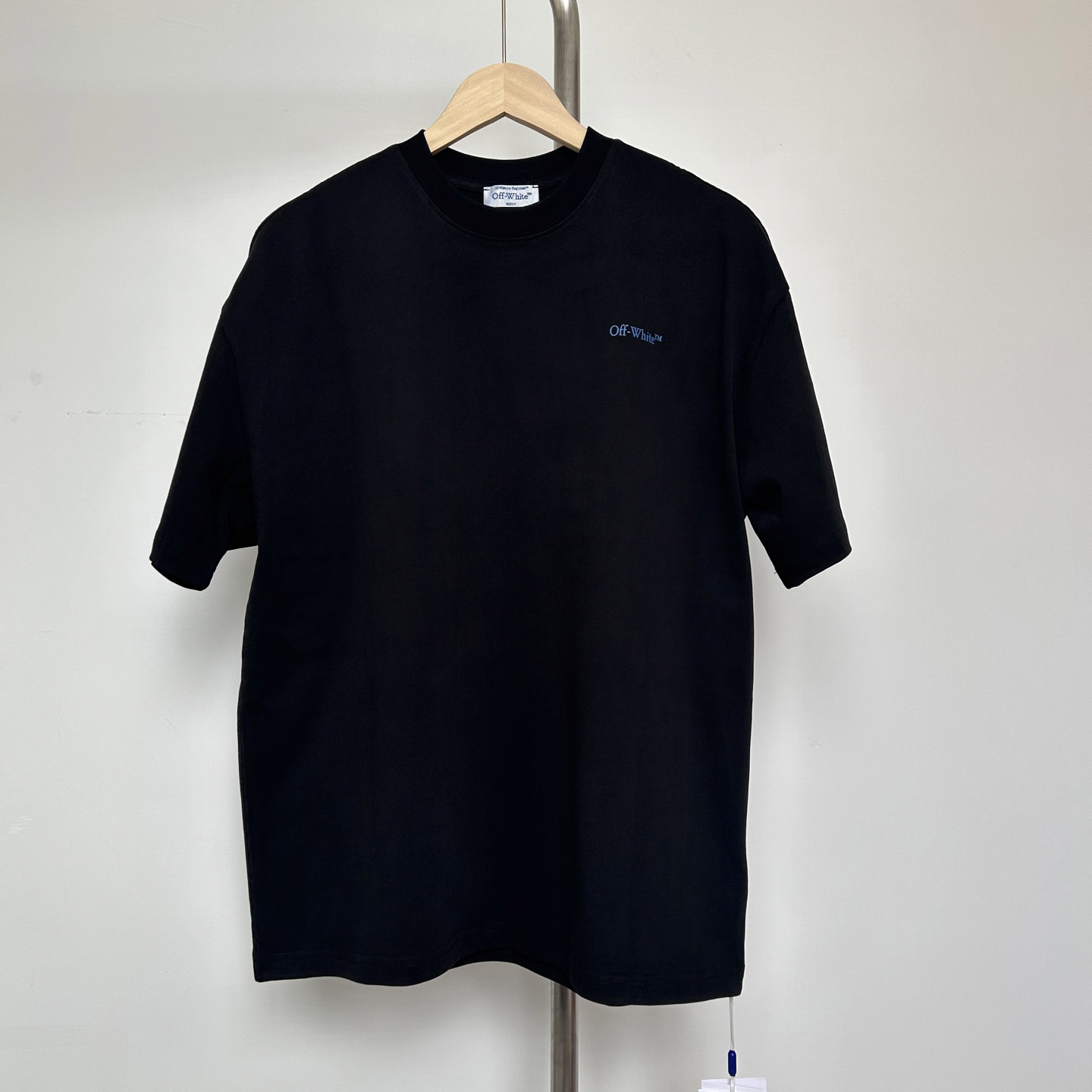 Off-White Black Barber Arrow T-Shirt - DopestKickz