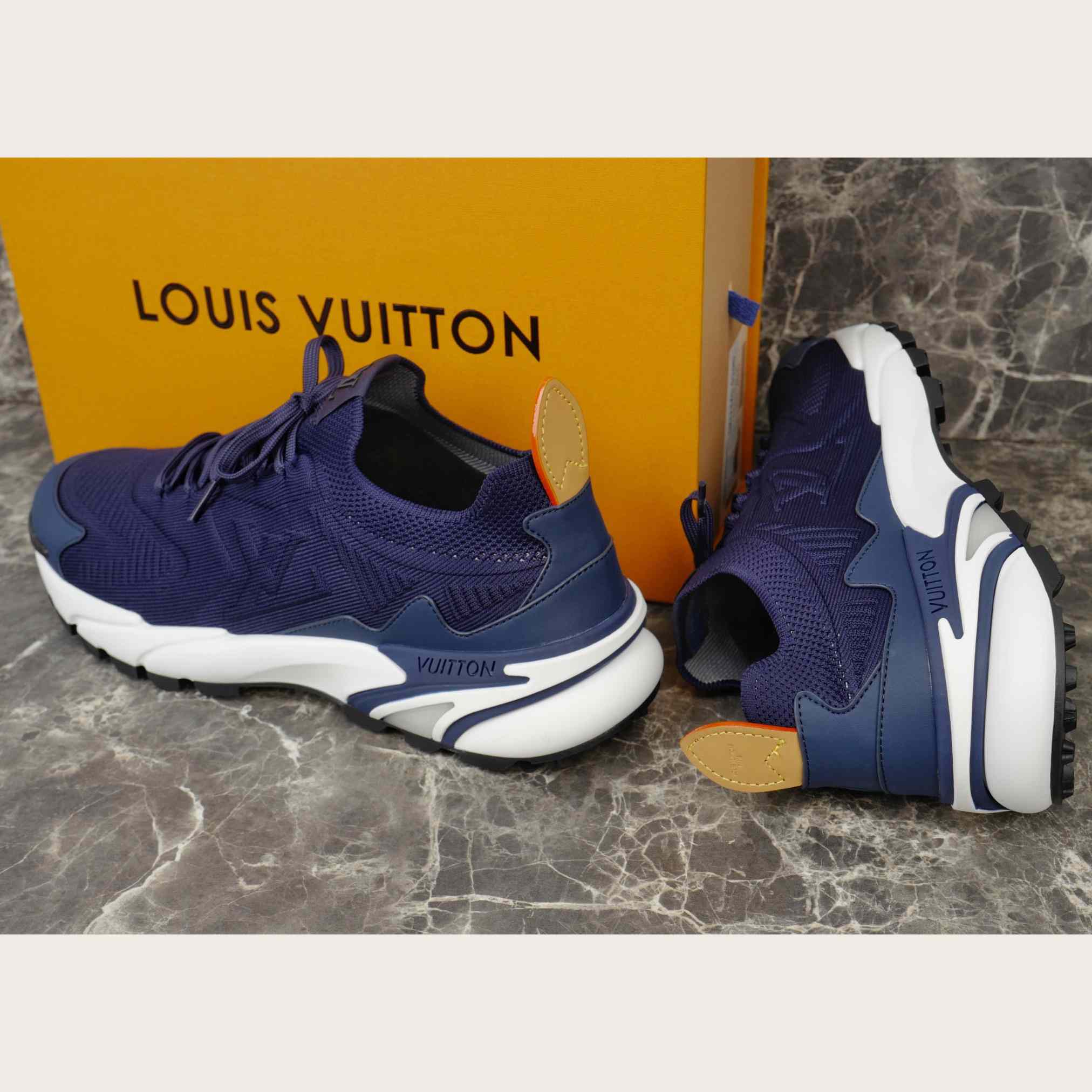 Louis Vuitton LV Runner Tatic Sneaker   1AILK6 - DopestKickz