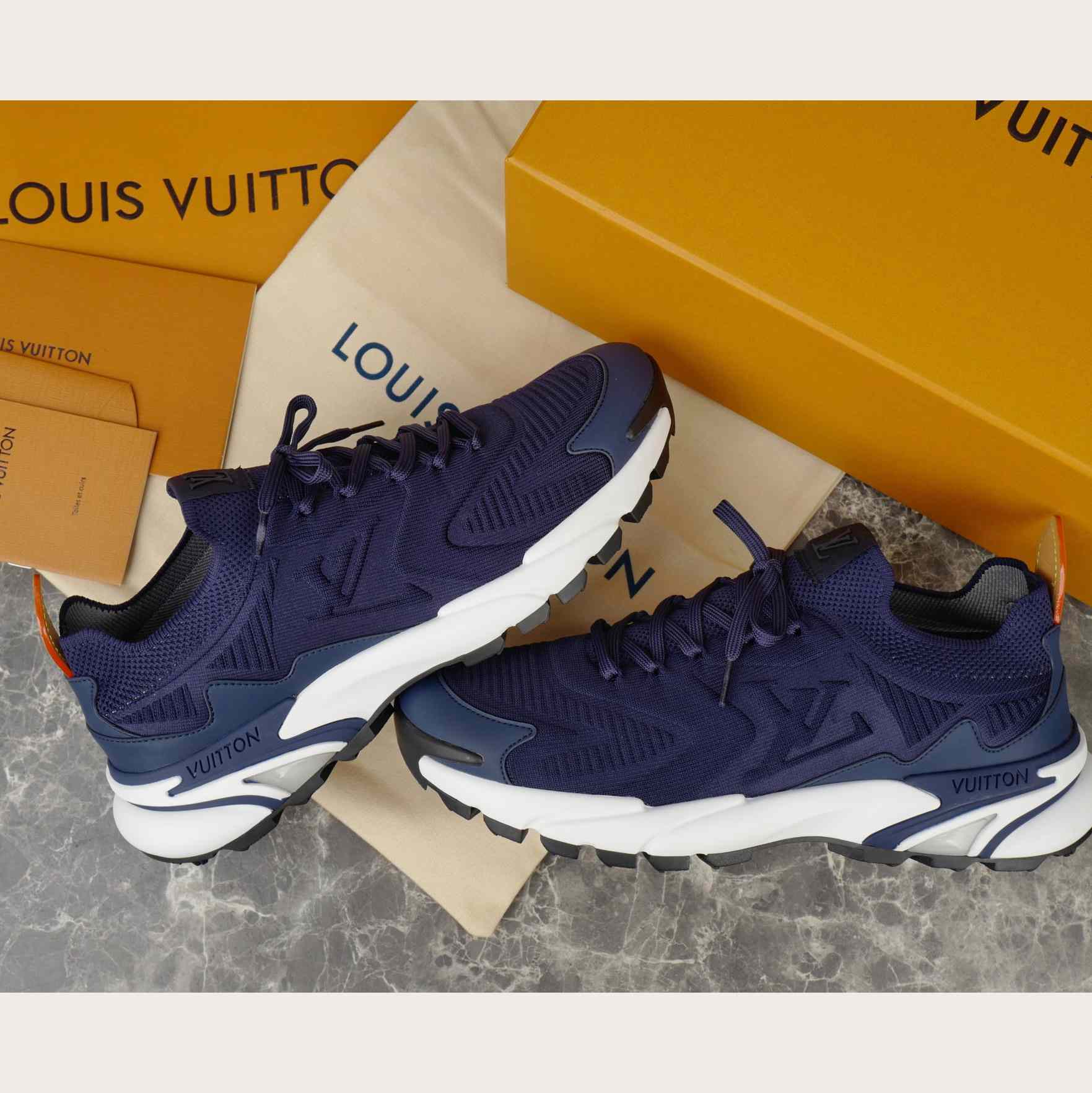 Louis Vuitton LV Runner Tatic Sneaker   1AILK6 - DopestKickz