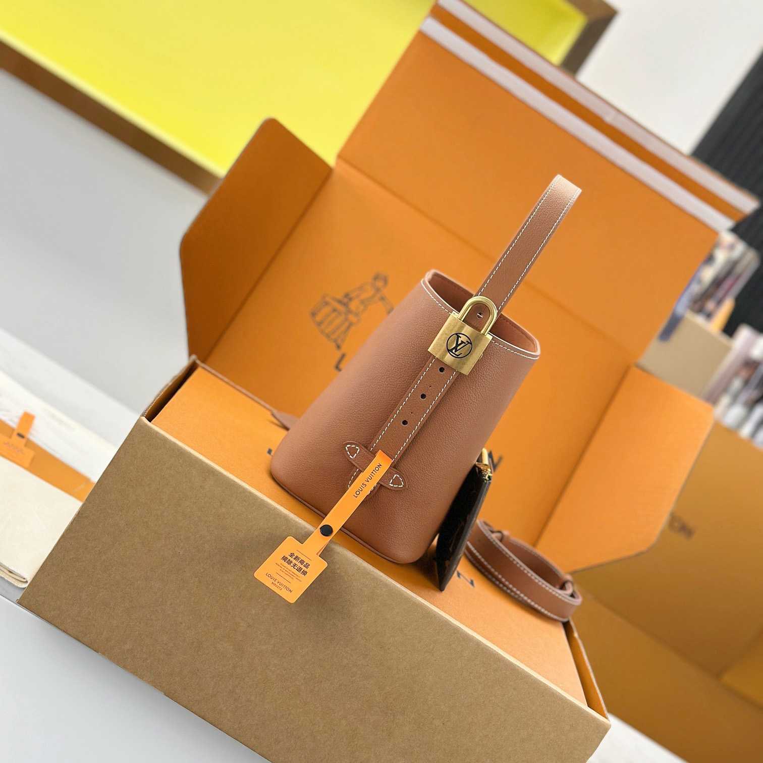 Louis Vuitton Low Key All In BB   M14416 - DopestKickz