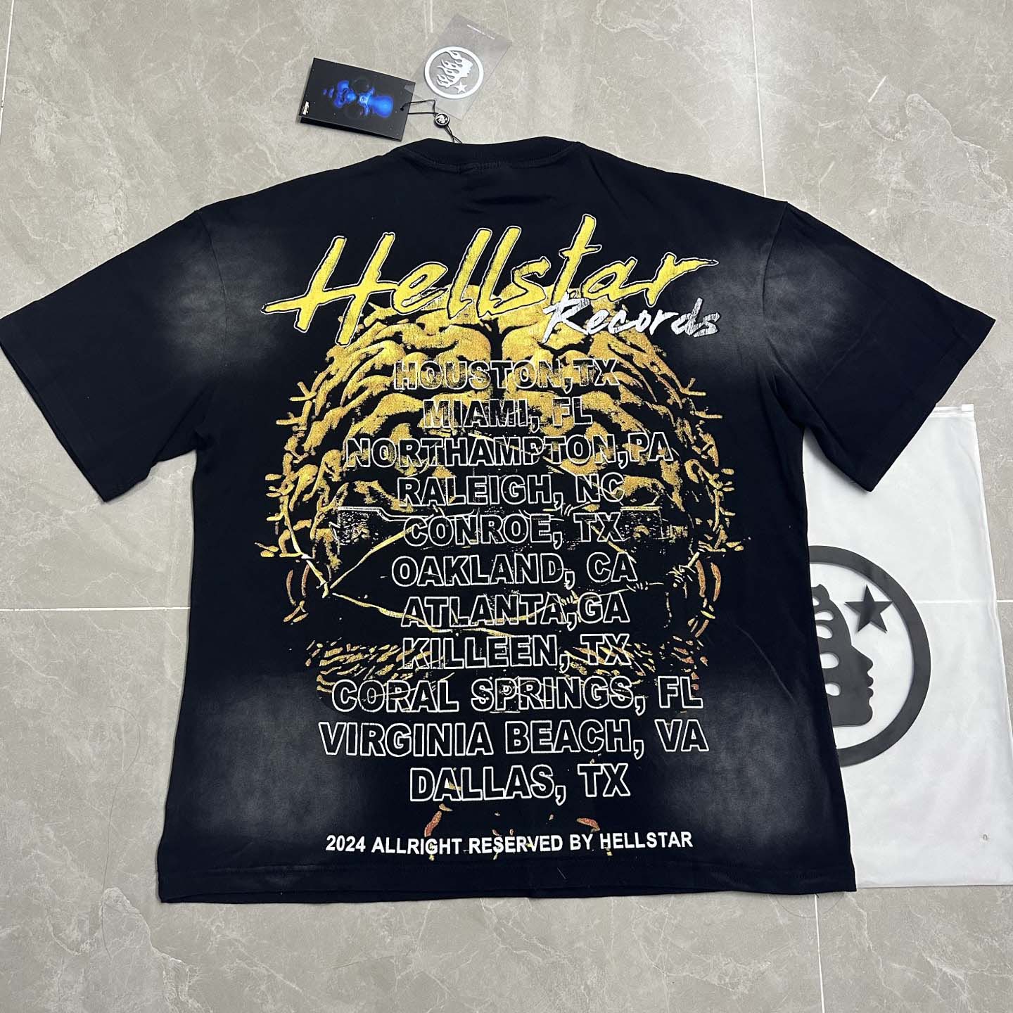 Hellstar Classic T-Shirt  - DopestKickz