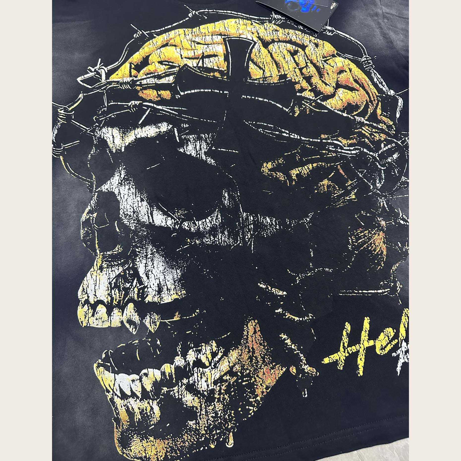 Hellstar Classic T-Shirt  - DopestKickz