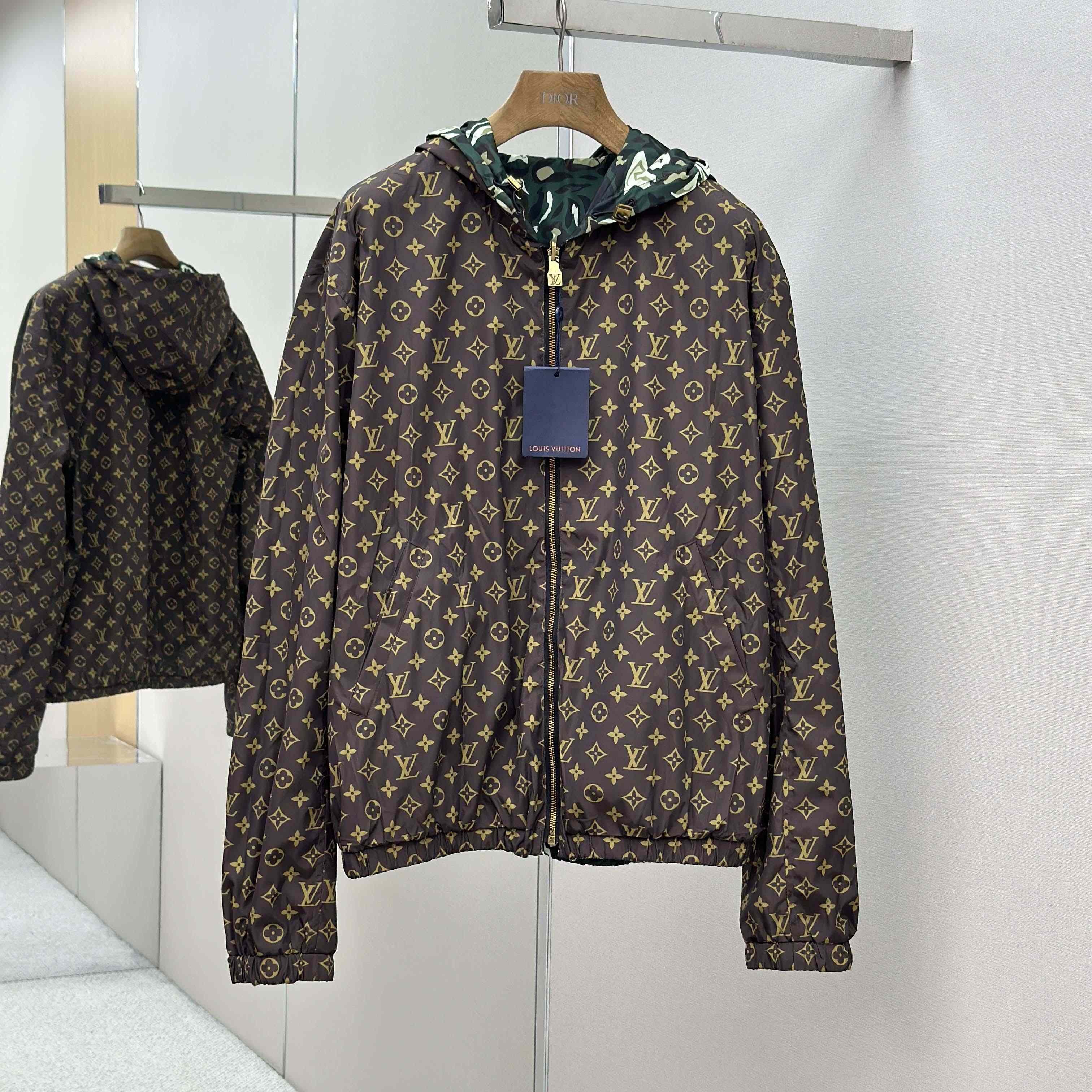 Louis Vuitton Monogram Reversible Windbreaker   1AILQT - DopestKickz
