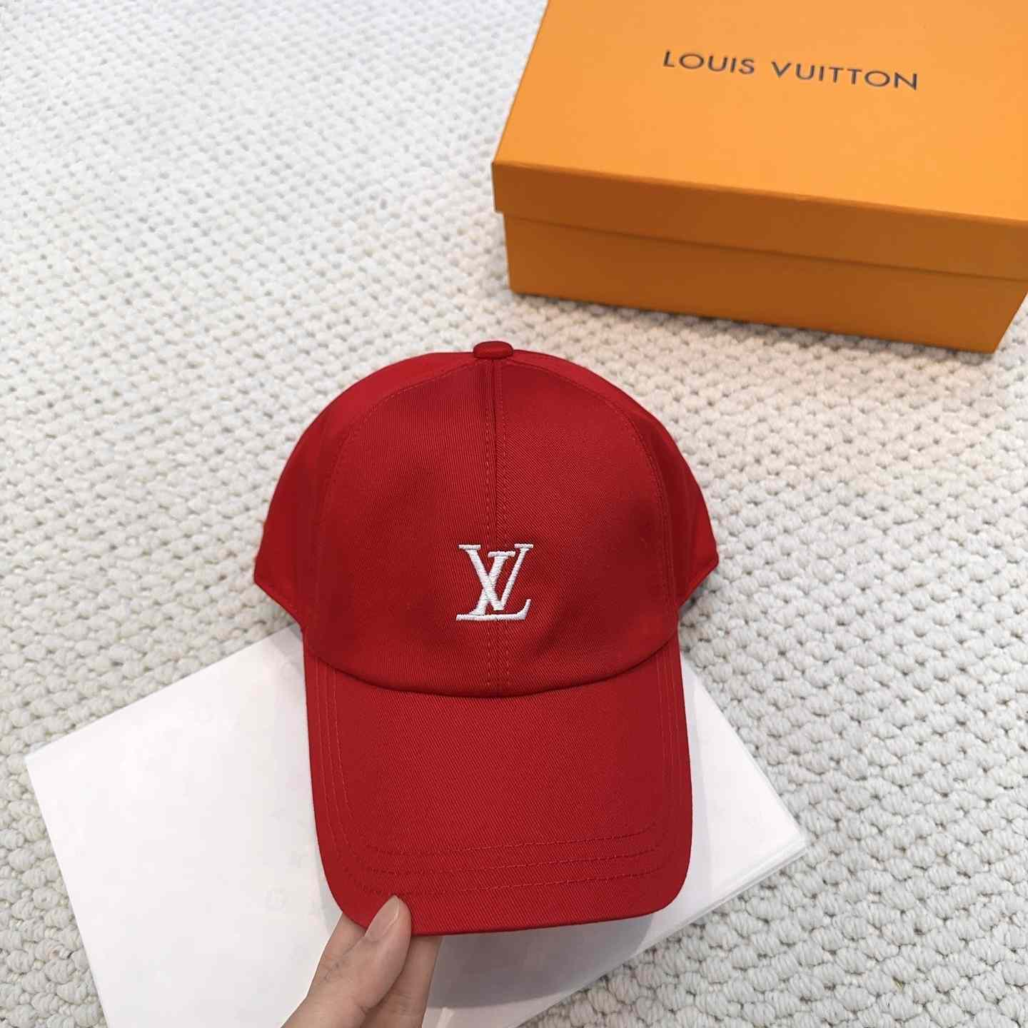 Louis Vuitton Cap - DopestKickz