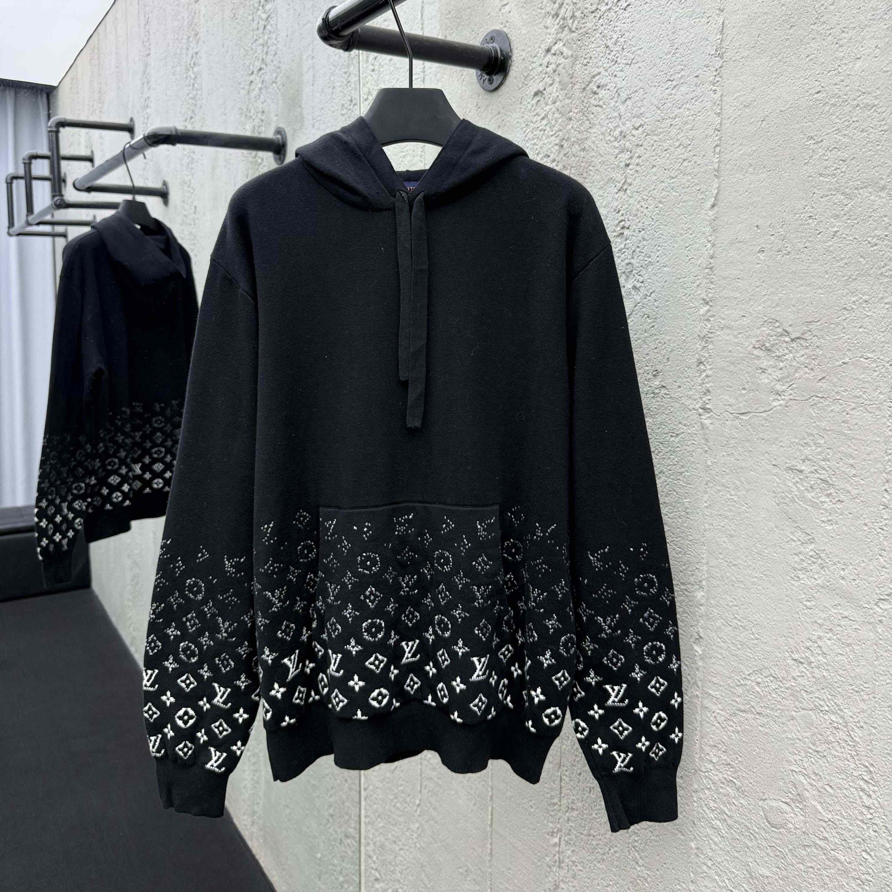Louis Vuitton Gradient Cotton Hoodie   1AFAQE - DopestKickz