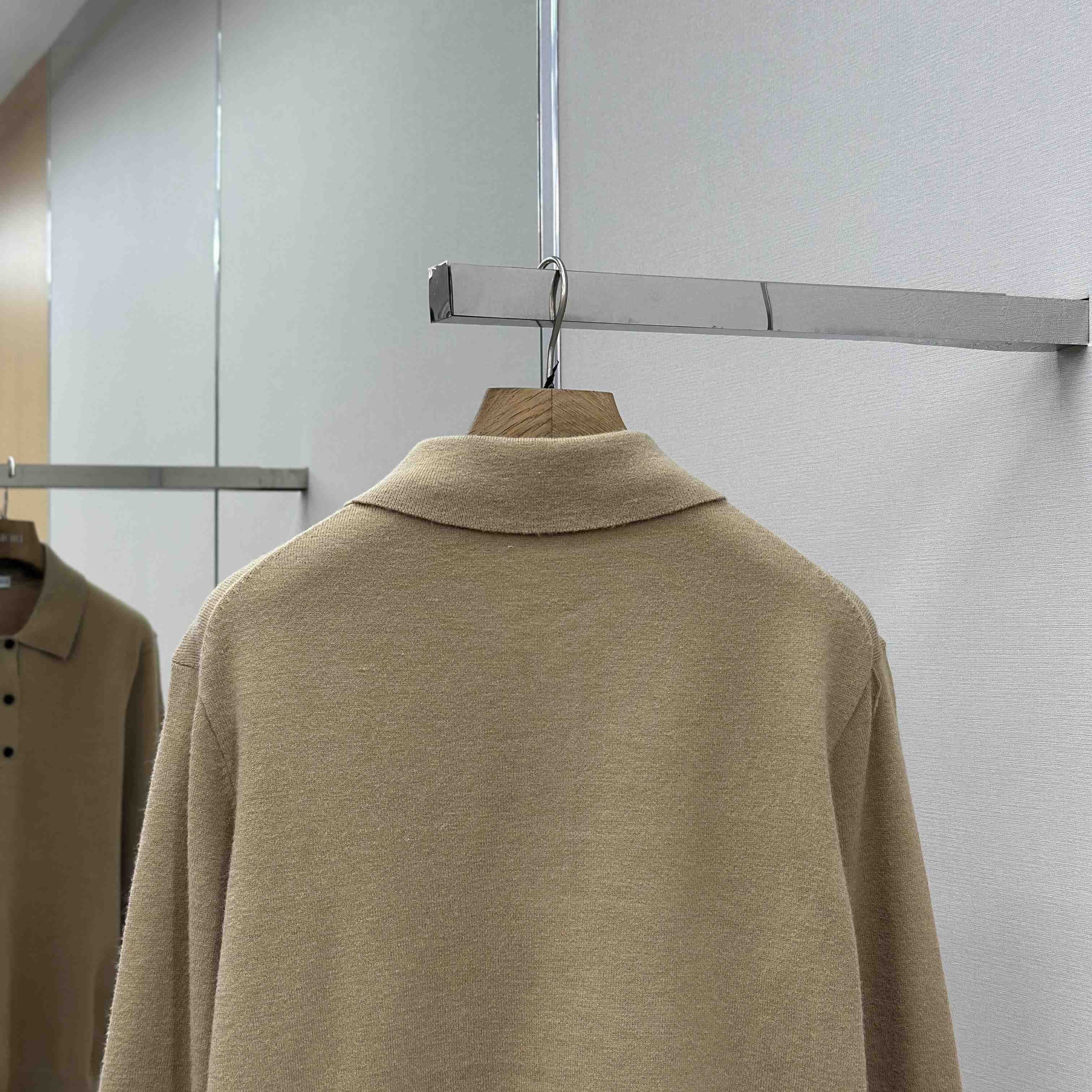 Burberry Long-sleeve Cashmere Blend Polo Shirt - DopestKickz