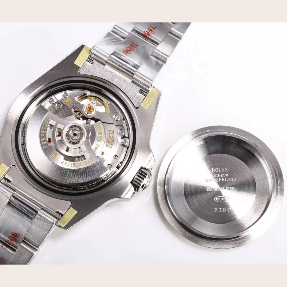 Rolex GMT Master II 126710BLRO   40mm - DopestKickz